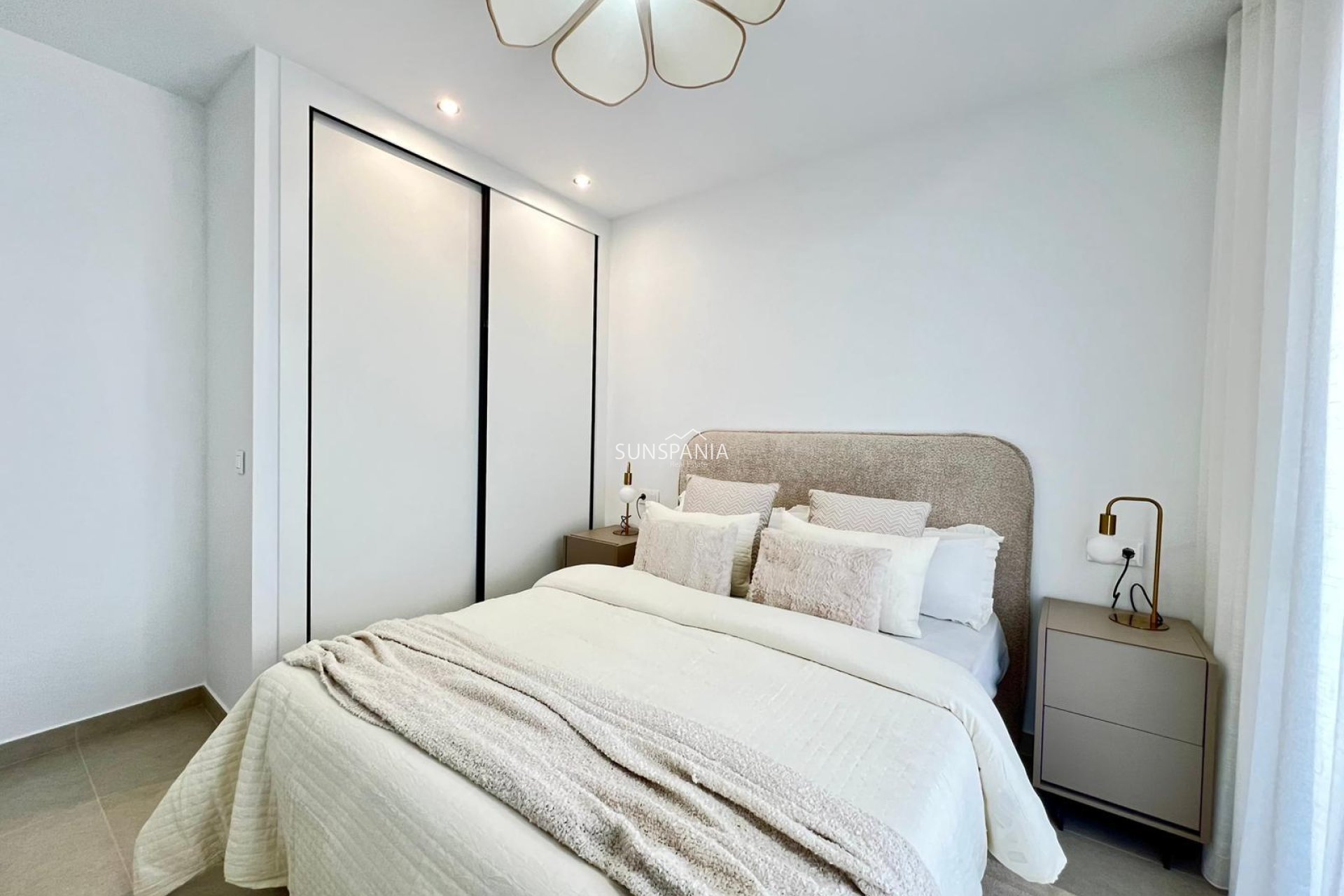 Obra nueva - Chalet -
Benferri - Benfis Park