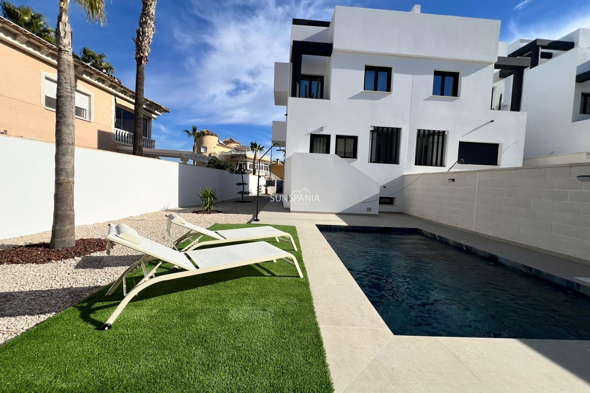 Obra nueva - Chalet -
Benferri - Benfis Park