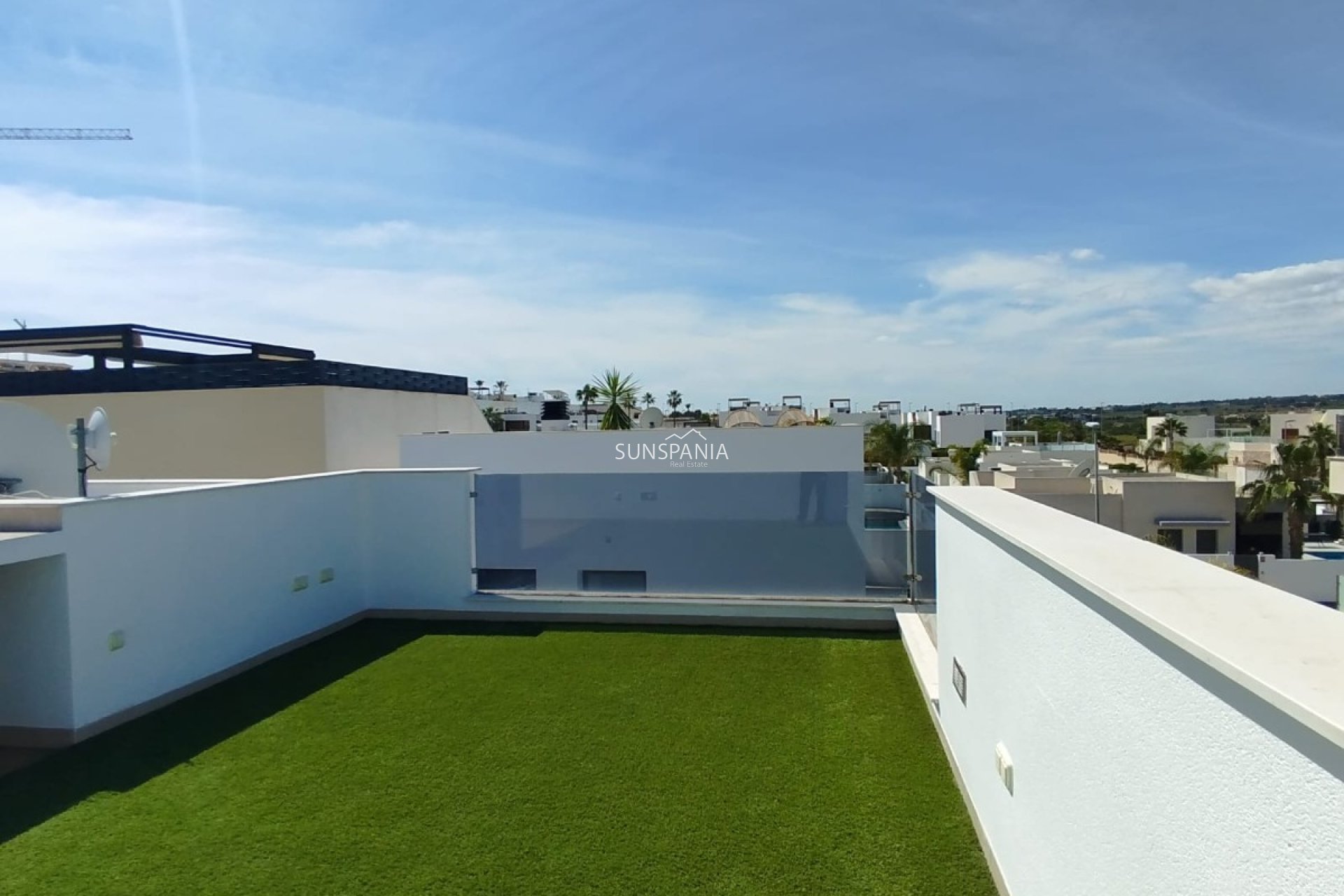 Obra nueva - Chalet -
Benijofar
