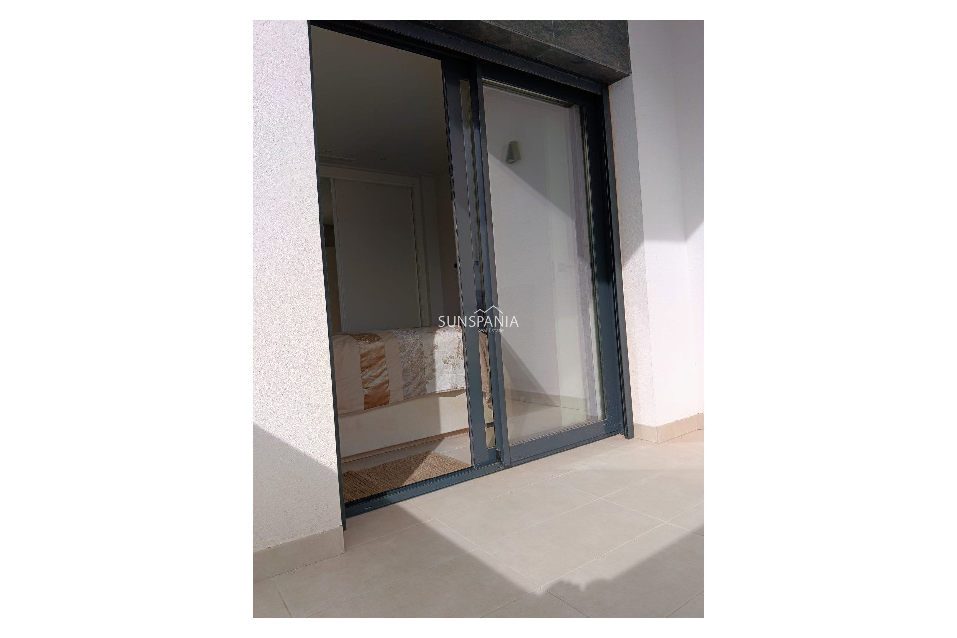 Obra nueva - Chalet -
Benijofar