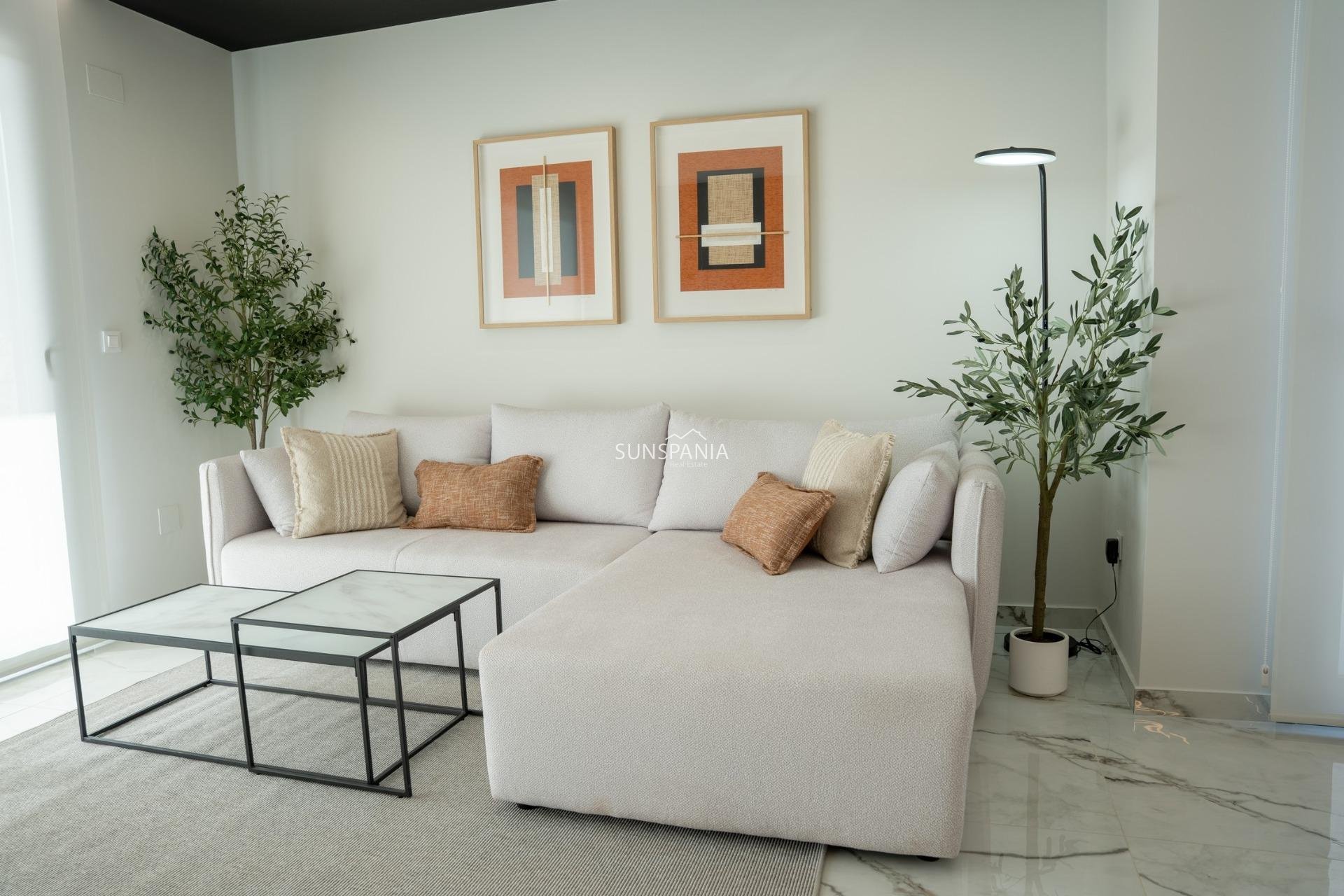 Obra nueva - Chalet -
Ciudad Quesada - Lo Marabú