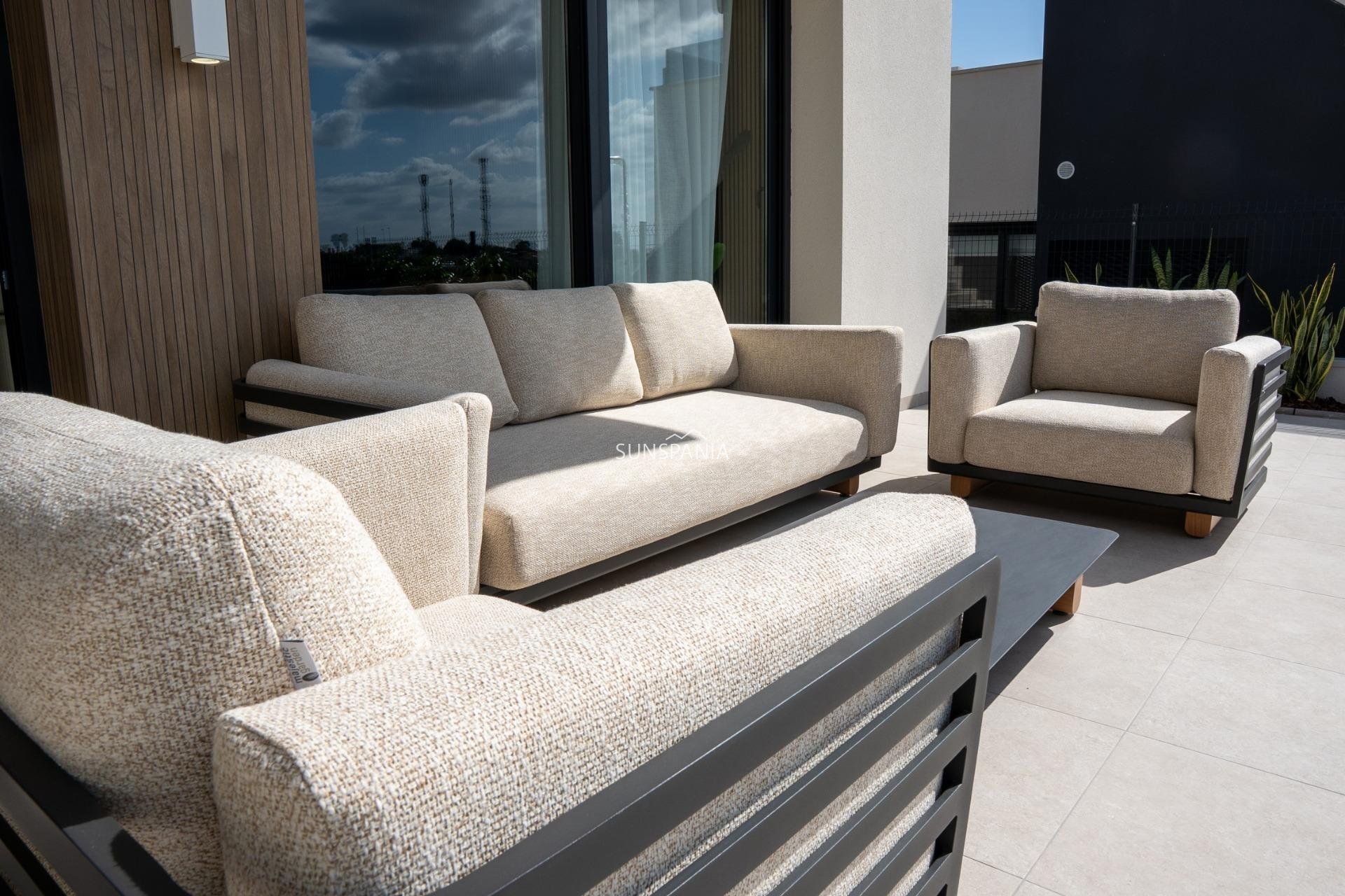 Obra nueva - Chalet -
Ciudad Quesada - Lo Marabú