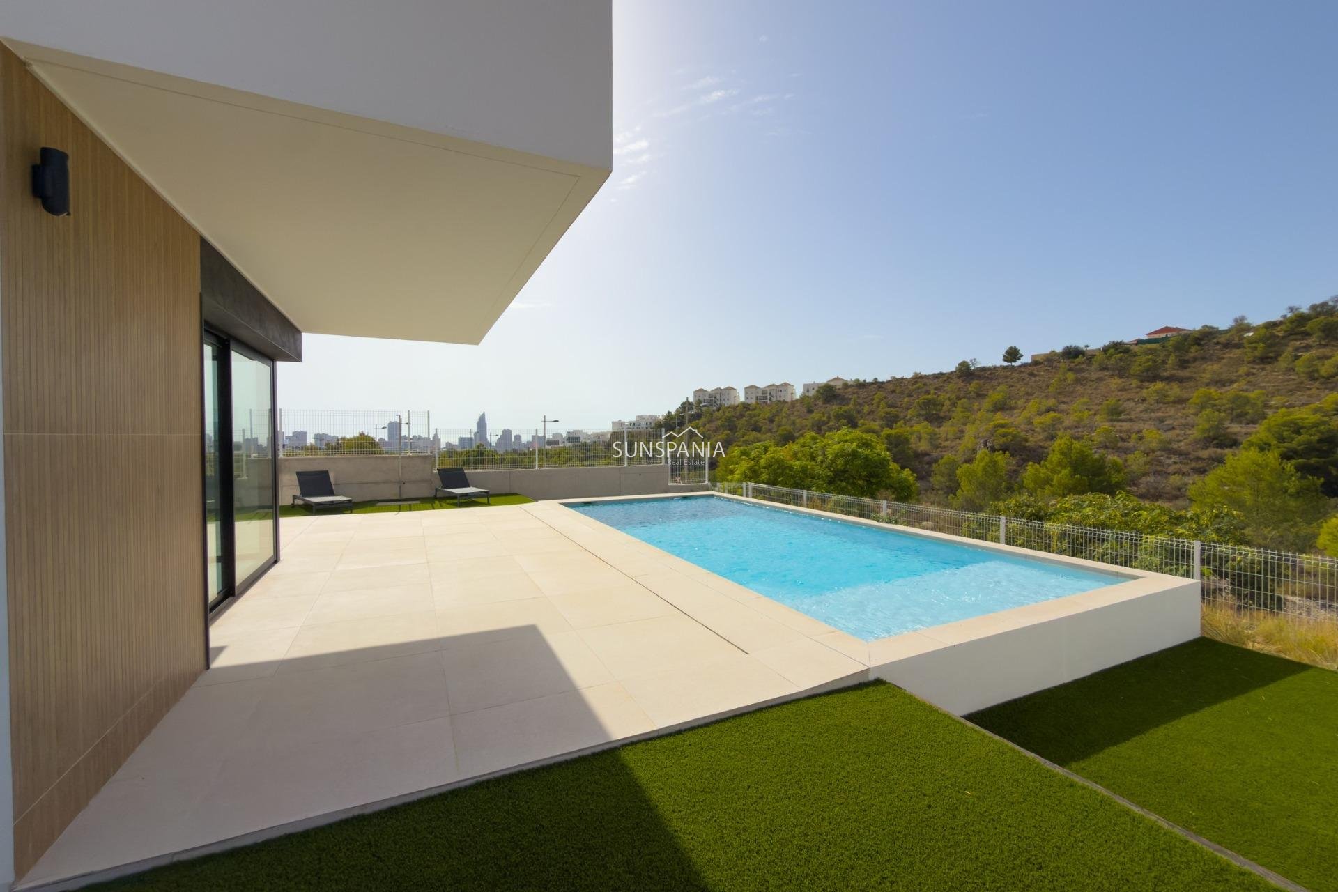 Obra nueva - Chalet -
Finestrat - Campana Garden