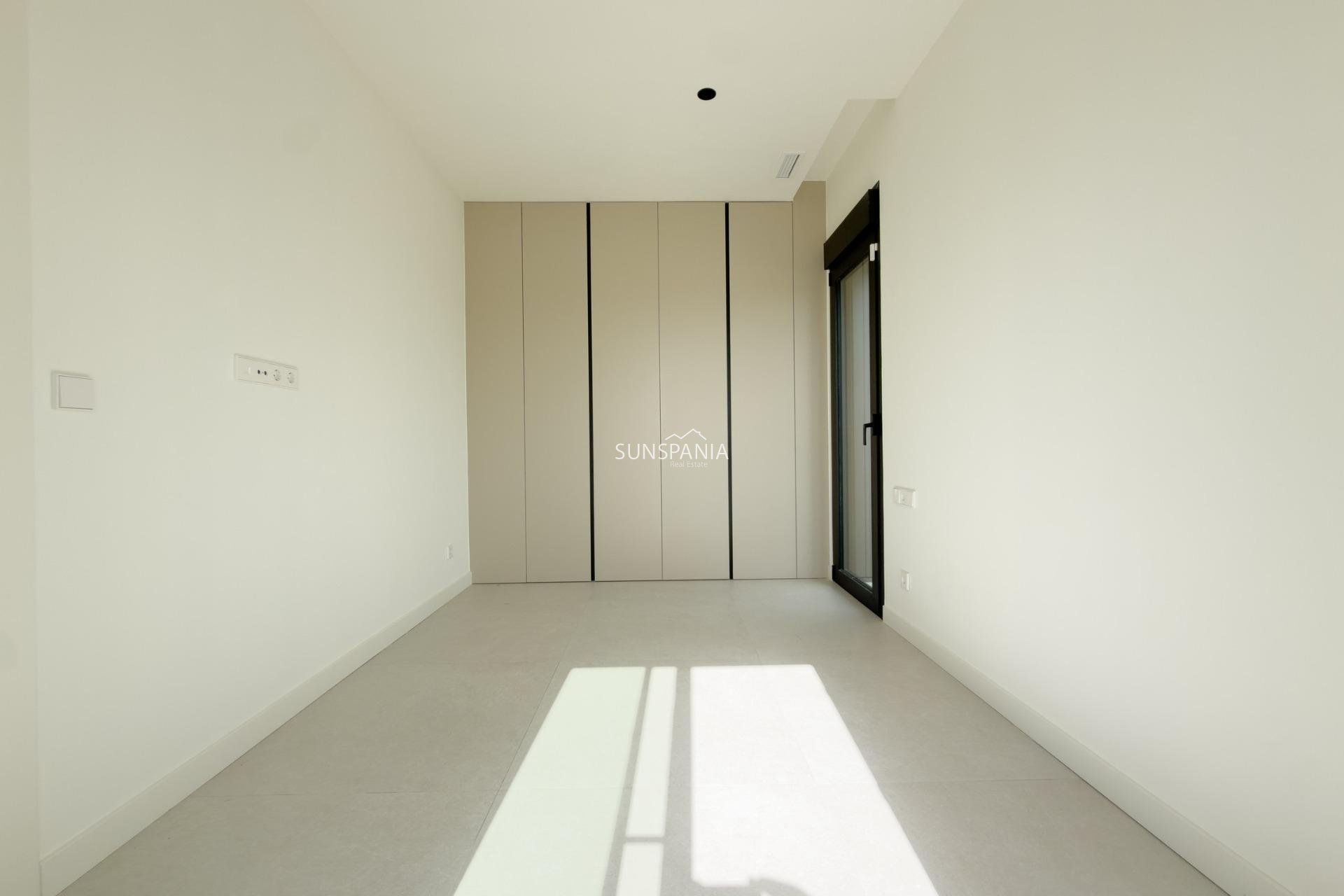 Obra nueva - Chalet -
Finestrat - Campana Garden