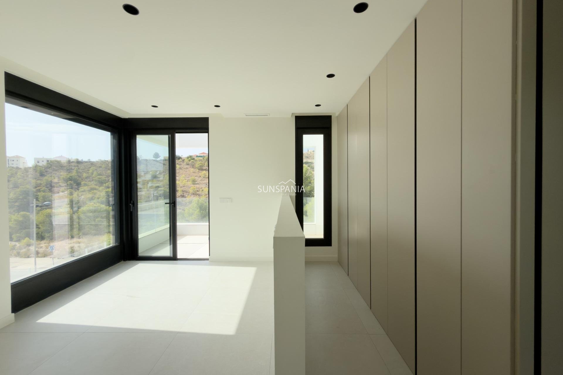 Obra nueva - Chalet -
Finestrat - Campana Garden