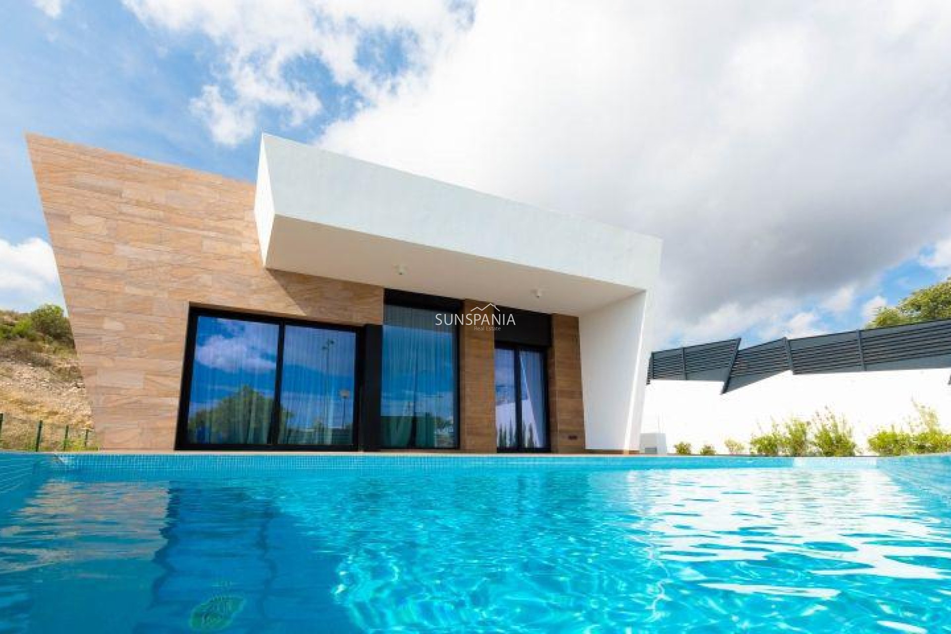 Obra nueva - Chalet -
Finestrat - Campana Garden