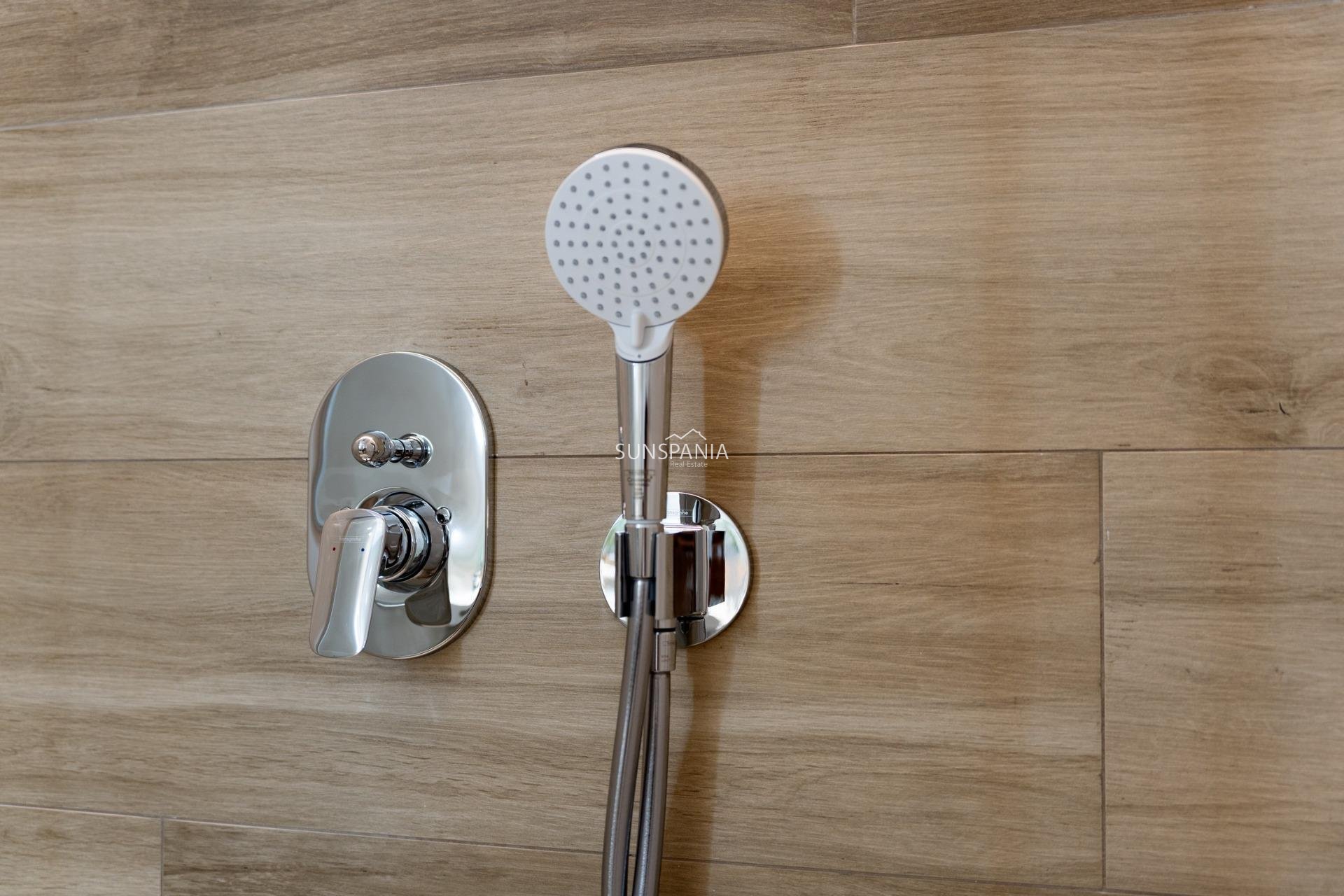 Obra nueva - Chalet -
La Marina - El Pinet