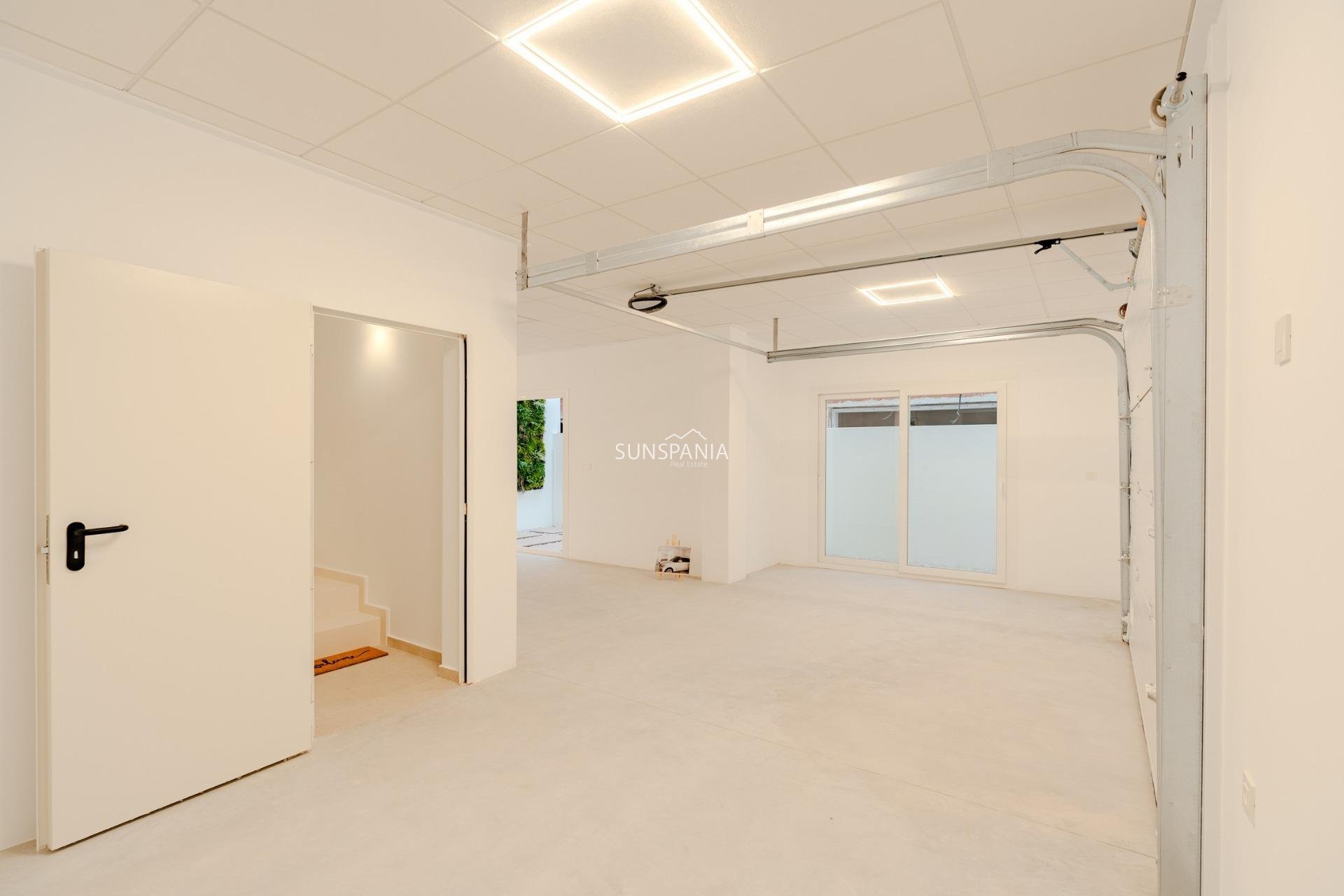 Obra nueva - Chalet -
Los Alcazares - Torre del Rame