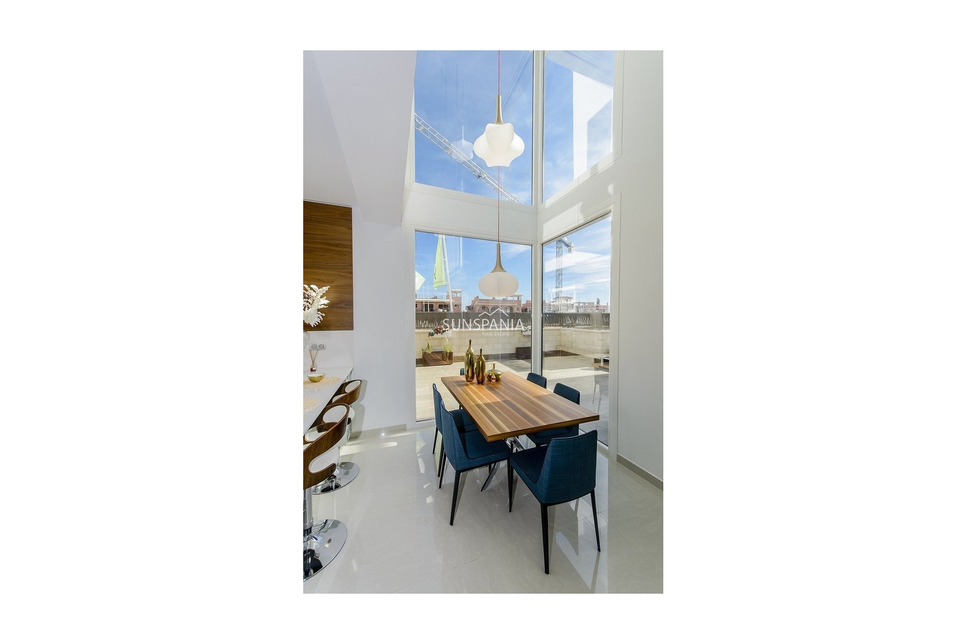 Obra nueva - Chalet -
Los Montesinos - La Herrada