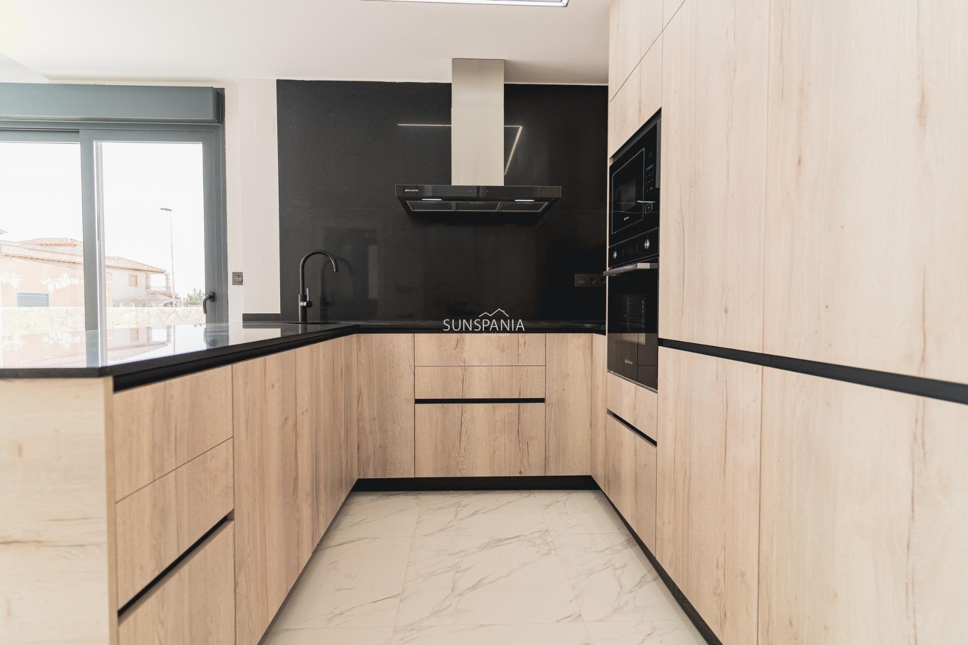 Obra nueva - Chalet -
Orihuela Costa - Punta Prima