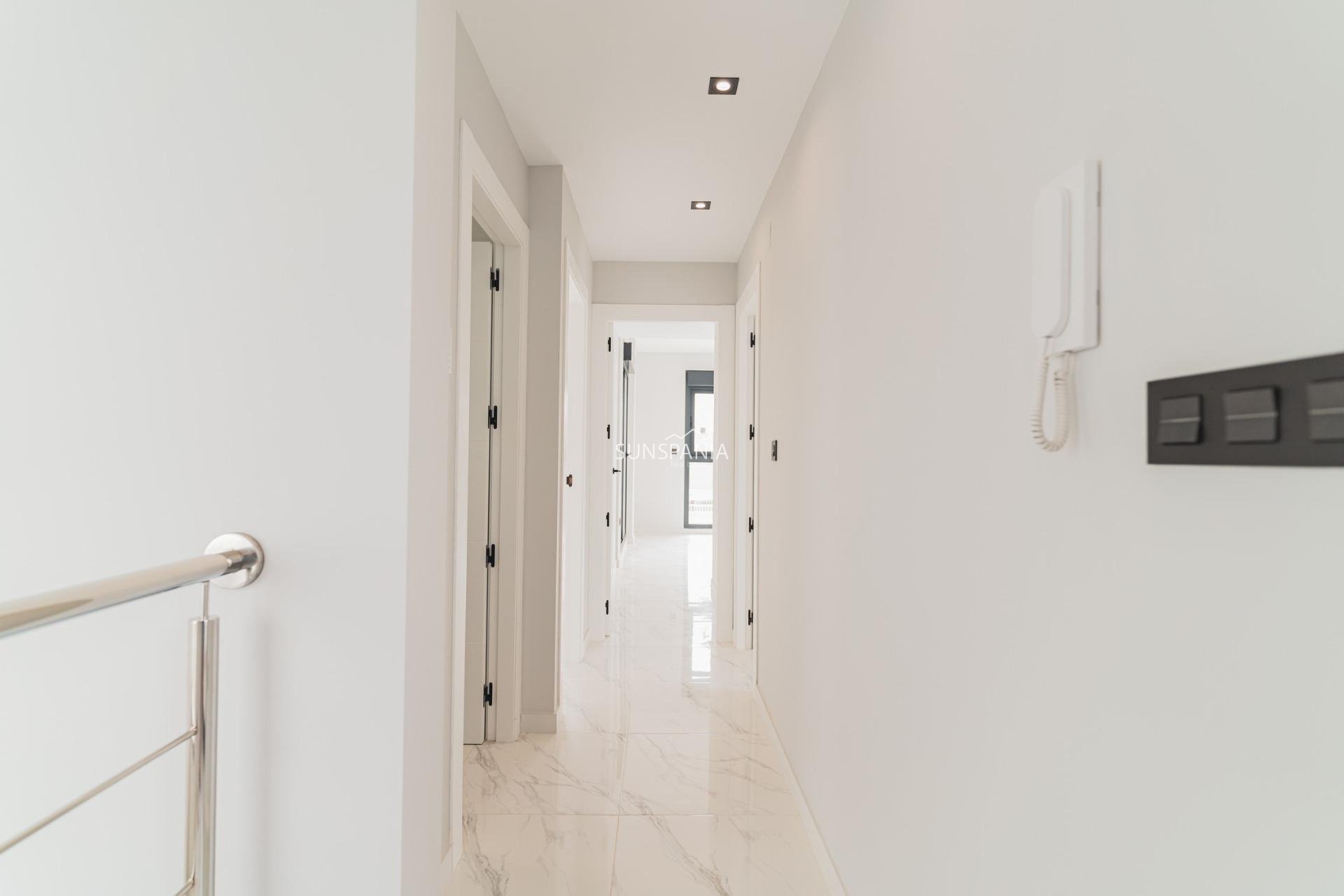 Obra nueva - Chalet -
Orihuela Costa - Punta Prima