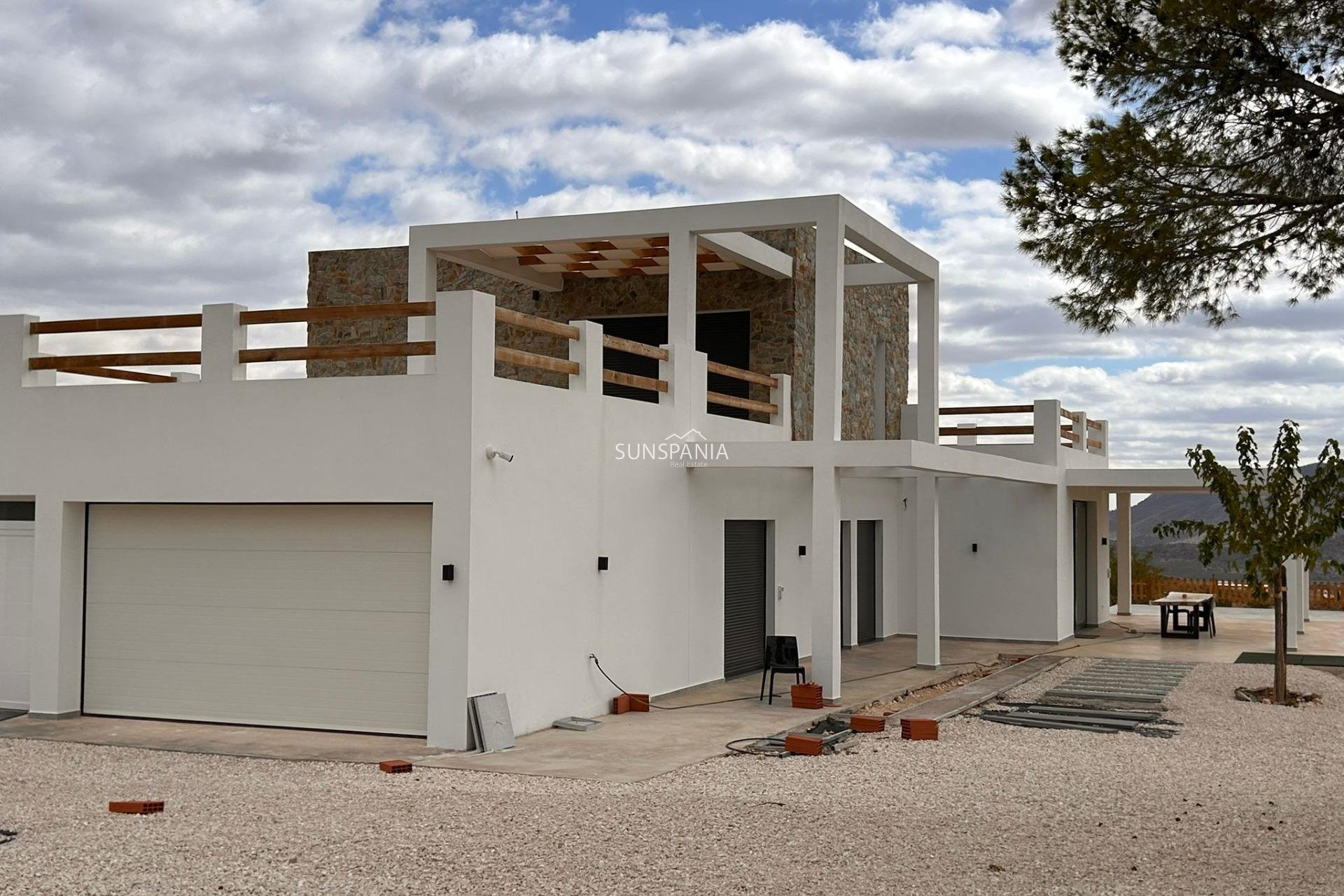 Obra nueva - Chalet -
Pinoso - Casas Pastor