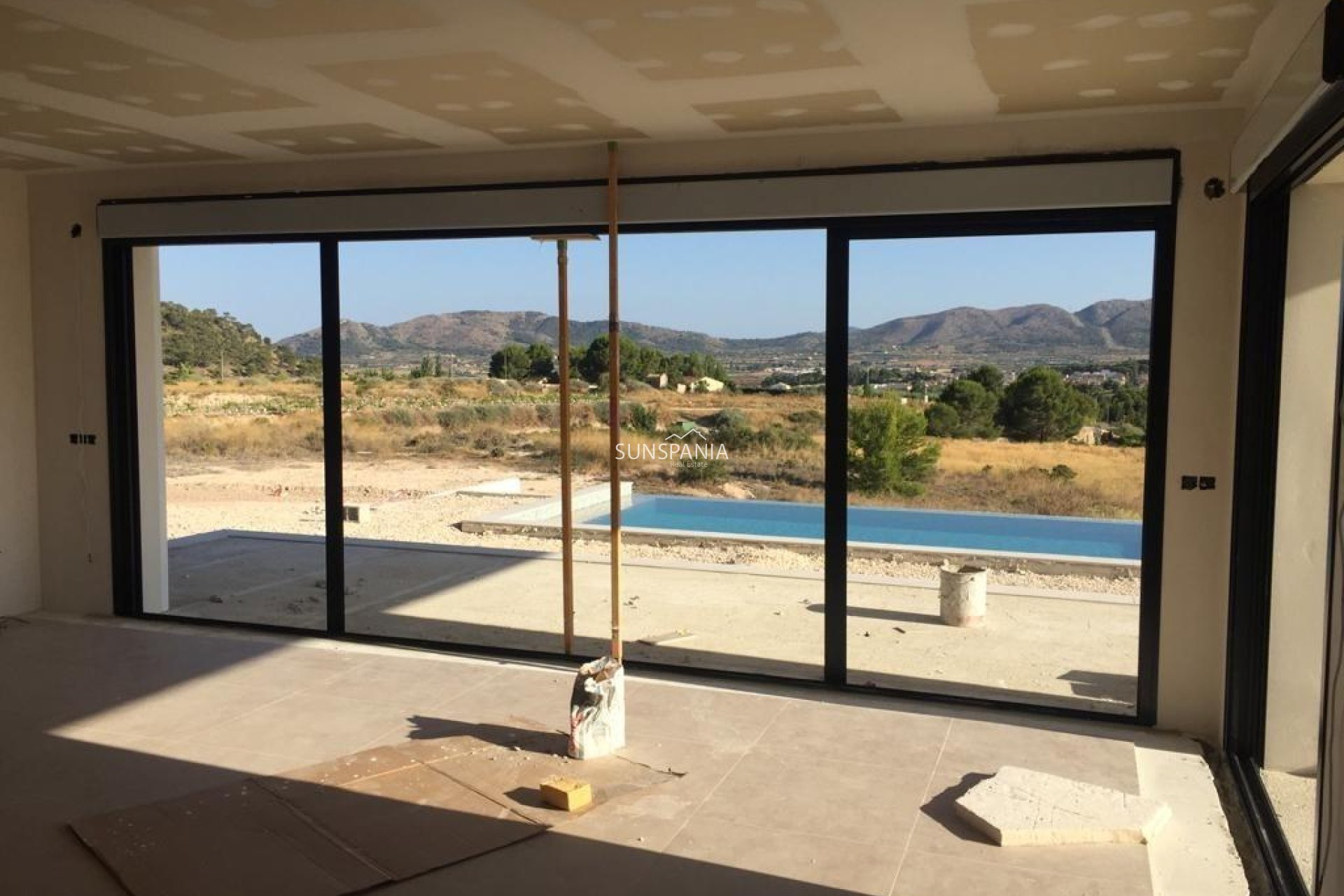 Obra nueva - Chalet -
Pinoso - Casas Pastor