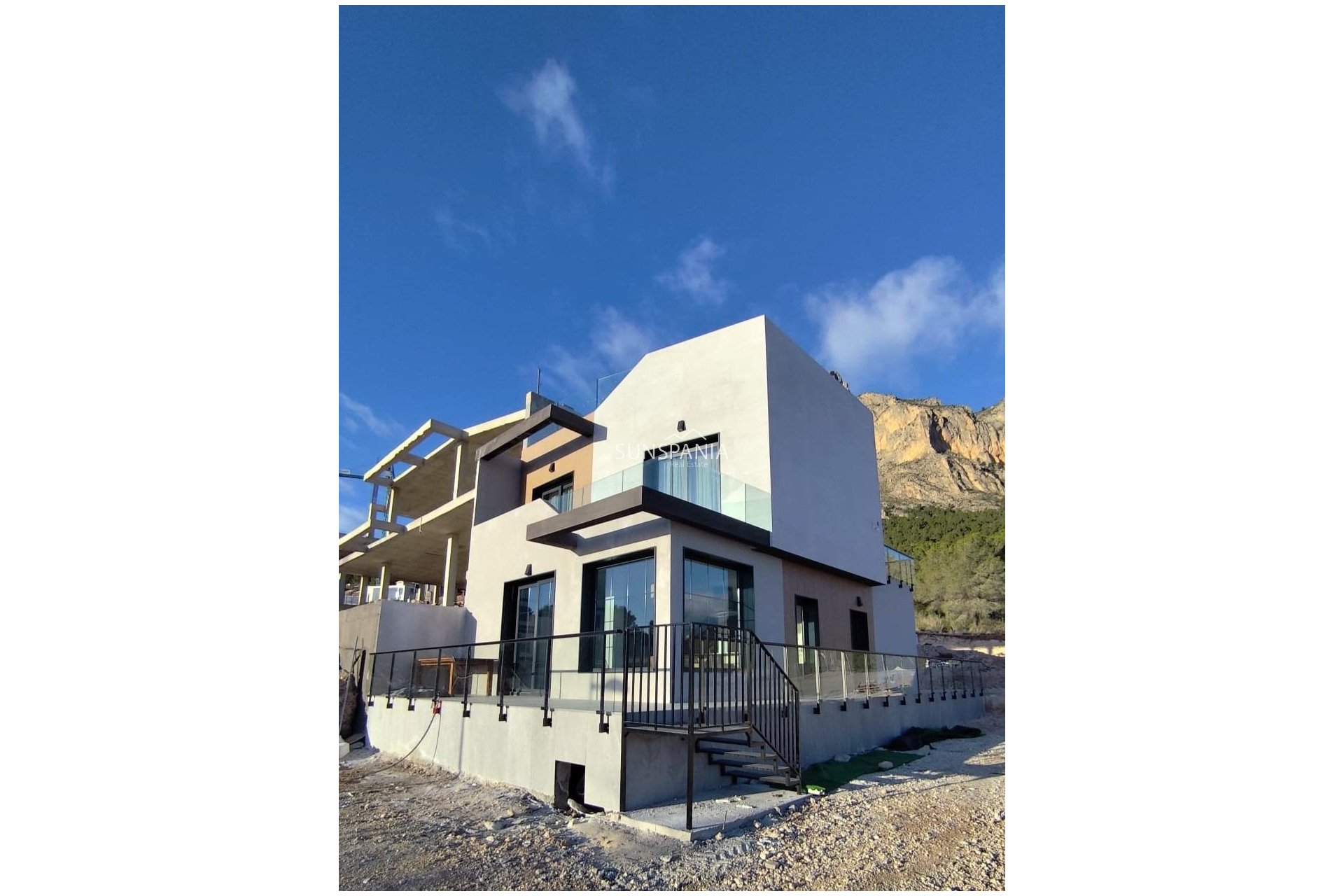 Obra nueva - Chalet -
Polop - PAU1