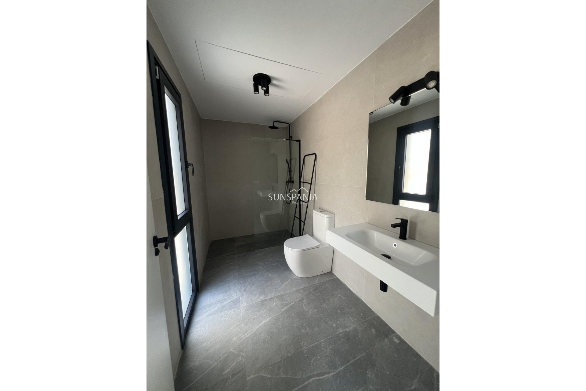 Obra nueva - Chalet -
Polop - PAU1