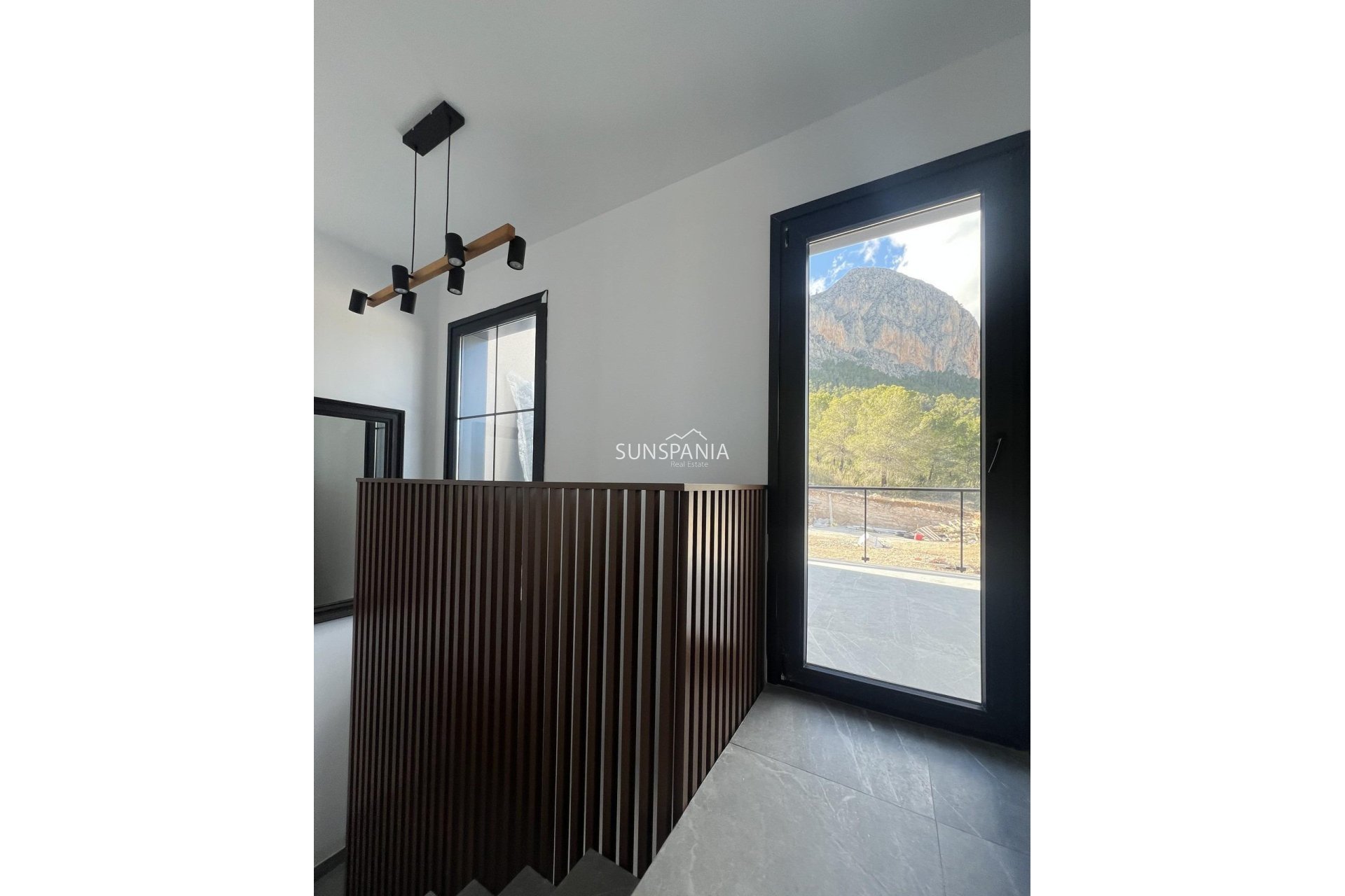 Obra nueva - Chalet -
Polop - PAU1