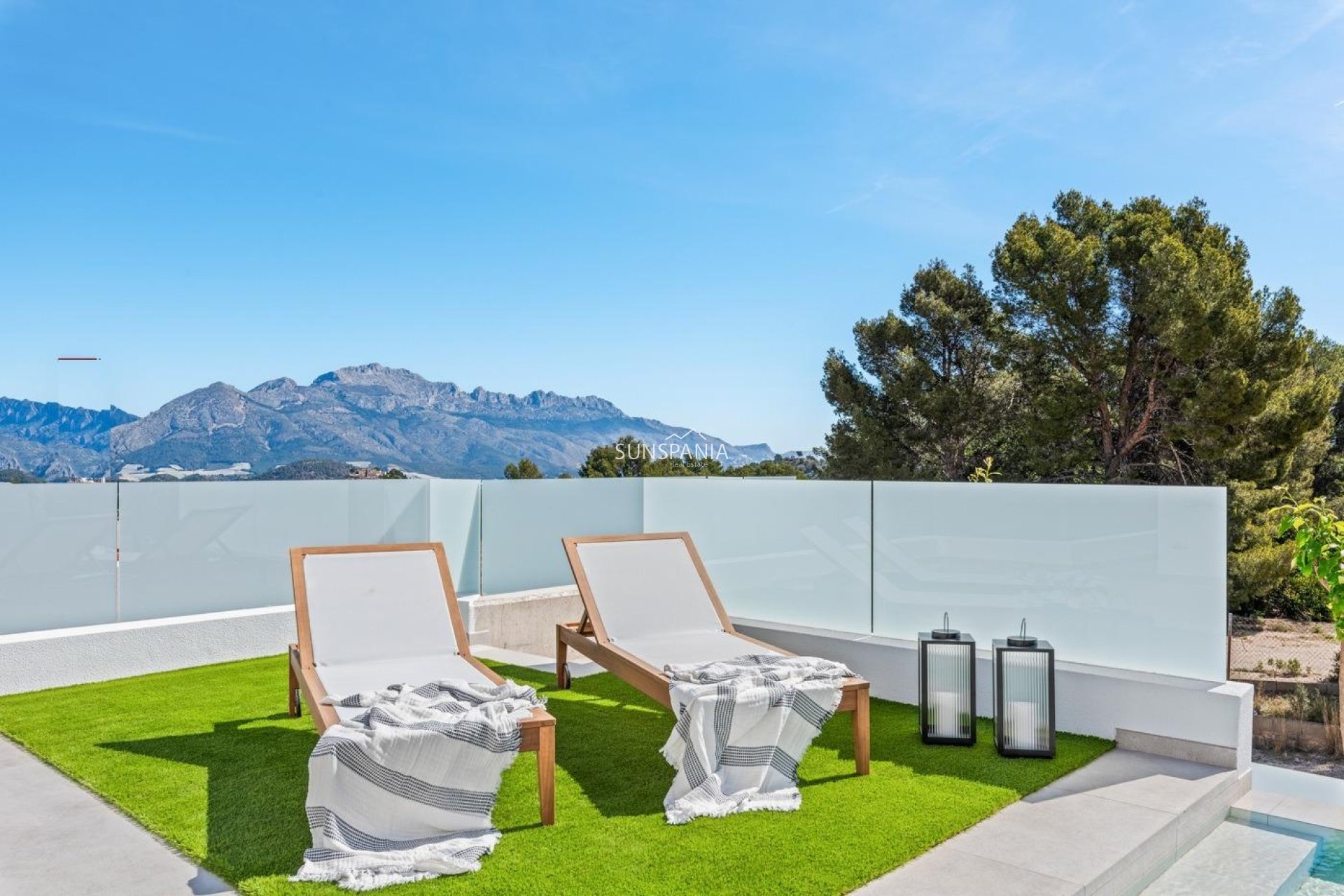 Obra nueva - Chalet -
Polop - Urbanizaciones