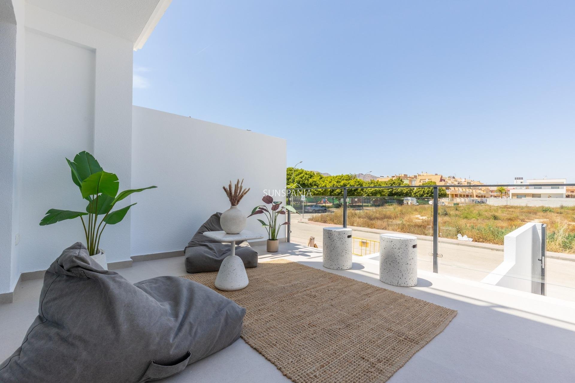 Obra nueva - Chalet -
Rafal - pueblo