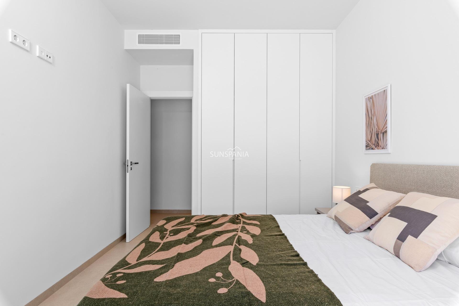 Obra nueva - Chalet -
San Javier - Parque del doce