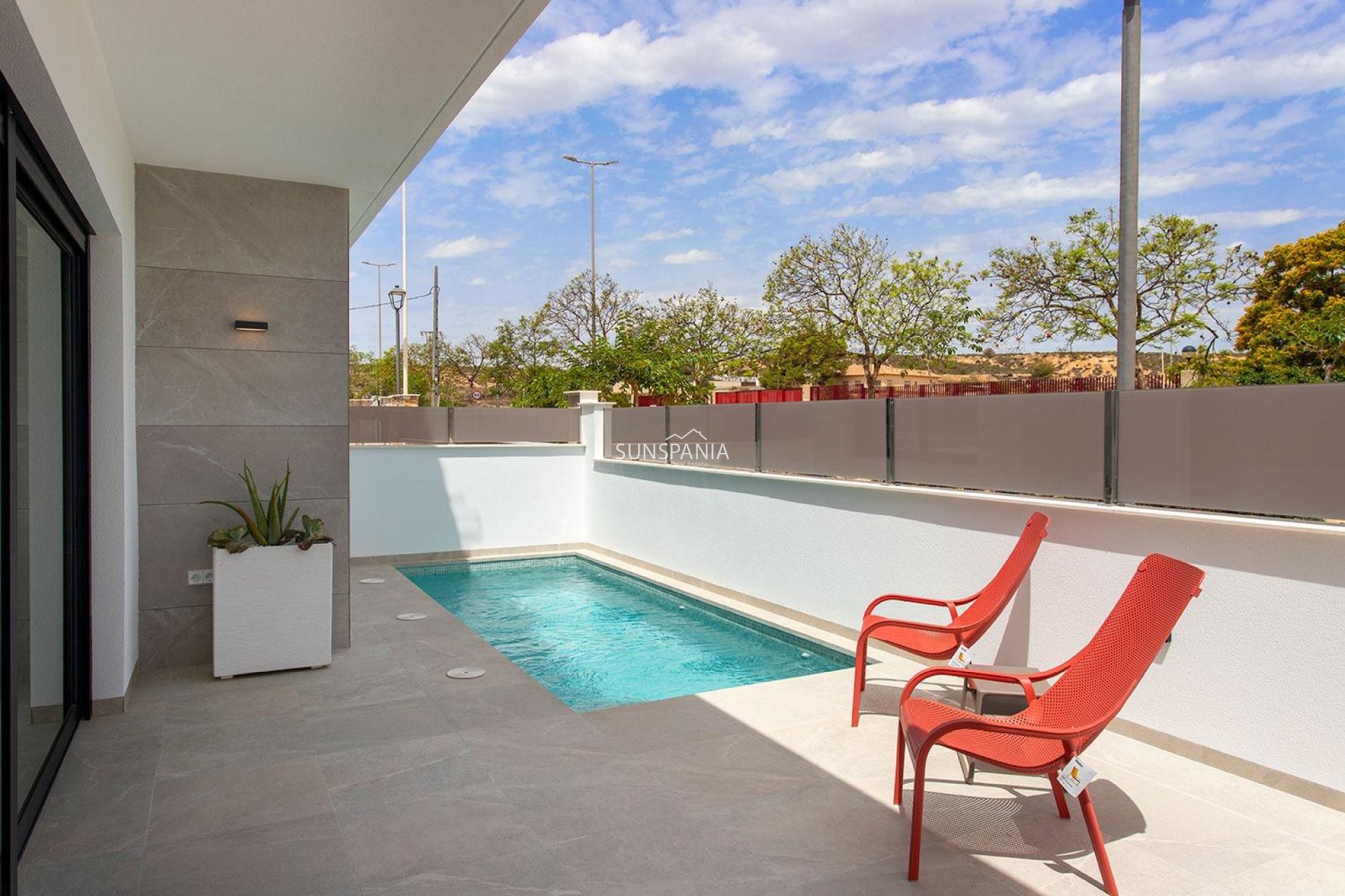 Obra nueva - Chalet -
Sucina