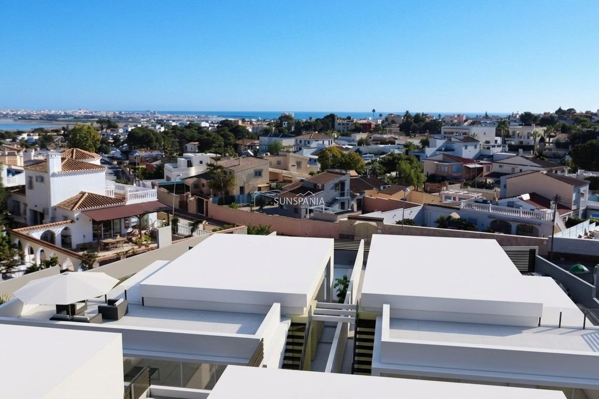 Obra nueva - Chalet -
Torrevieja - Los Balcones