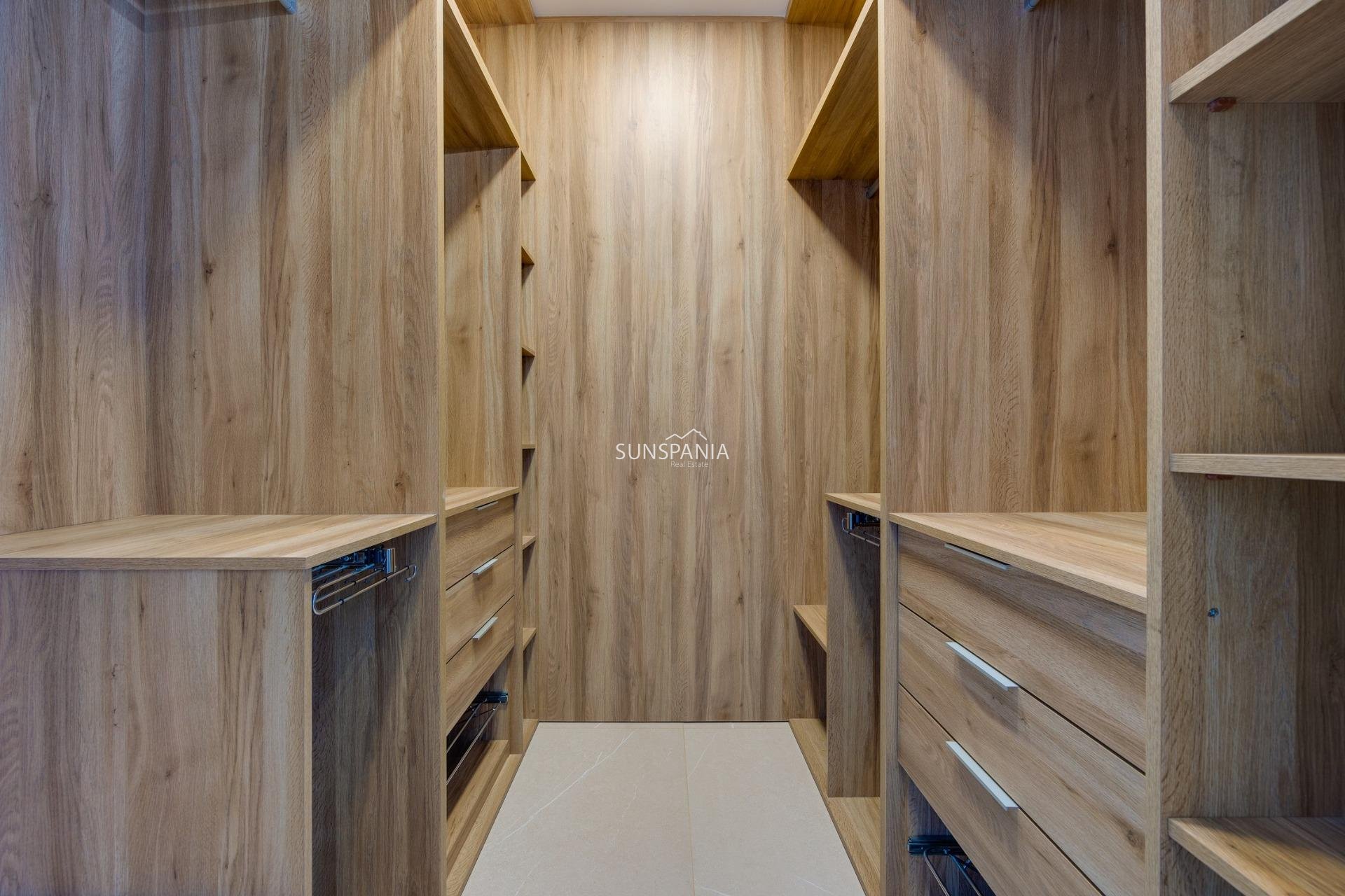 Obra nueva - Chalet -
Torrevieja - Sector 25