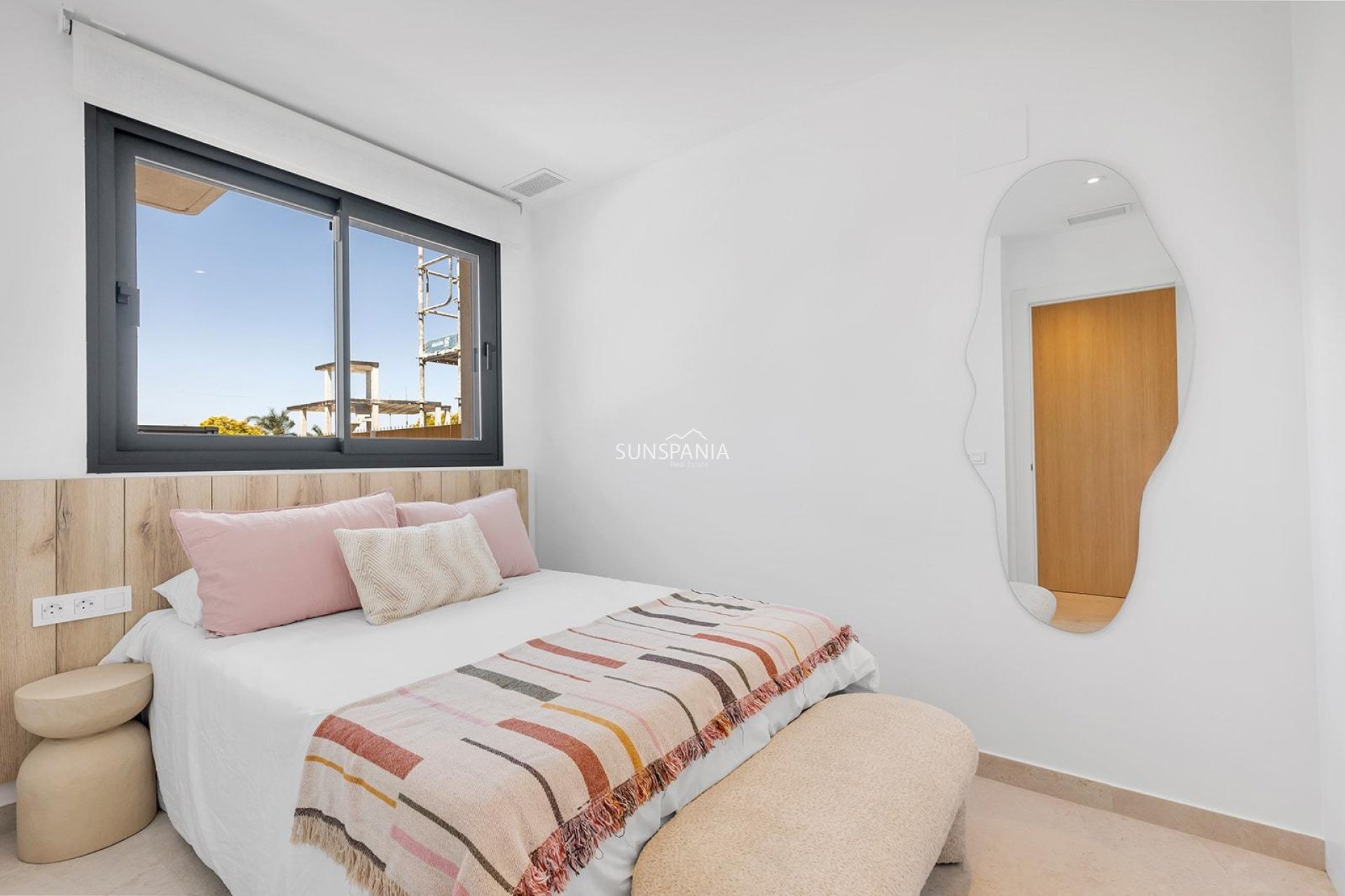 Obra nueva - Piso -
Dolores - Sector 3