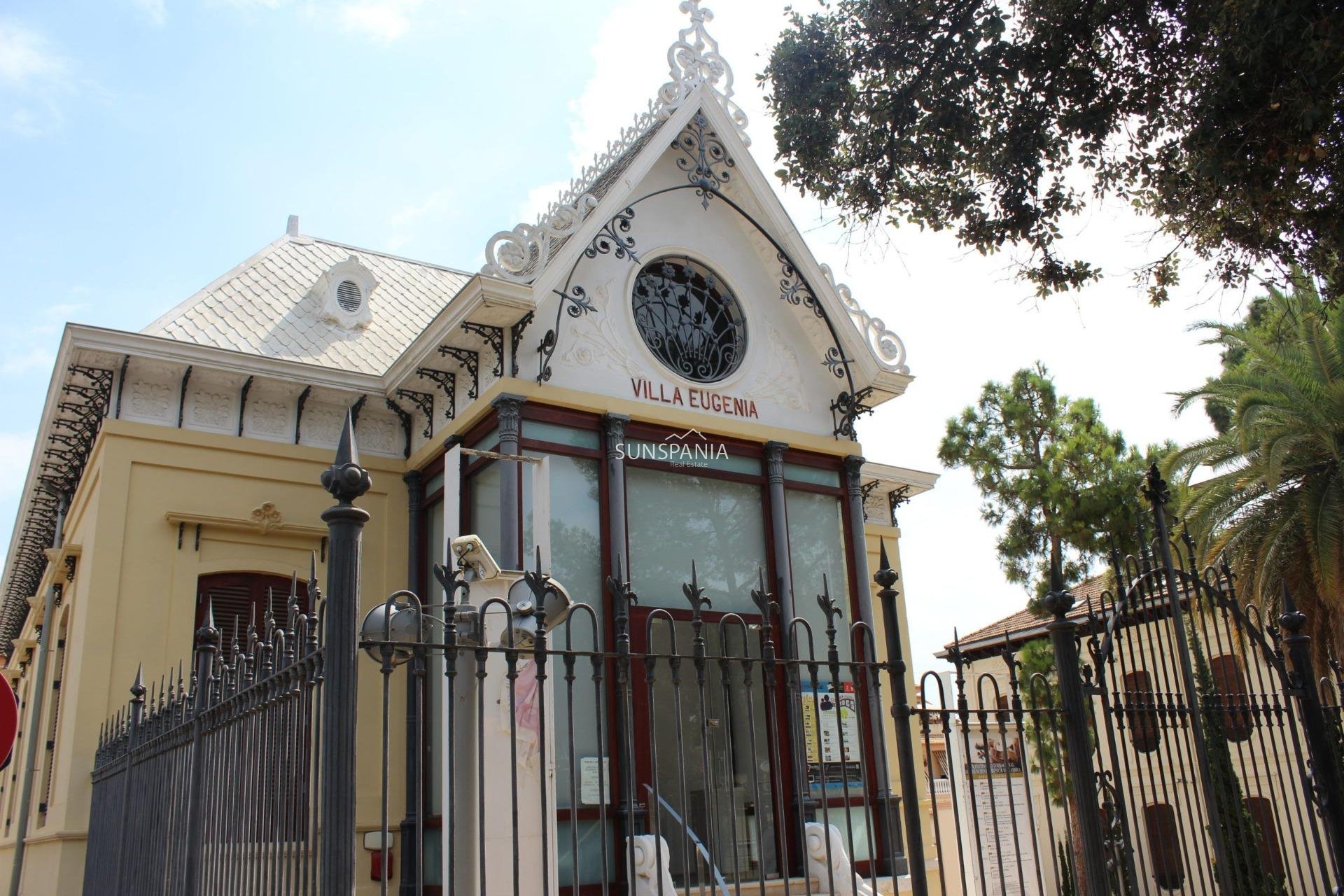 Obra nueva - Piso -
Godella - Campolivar