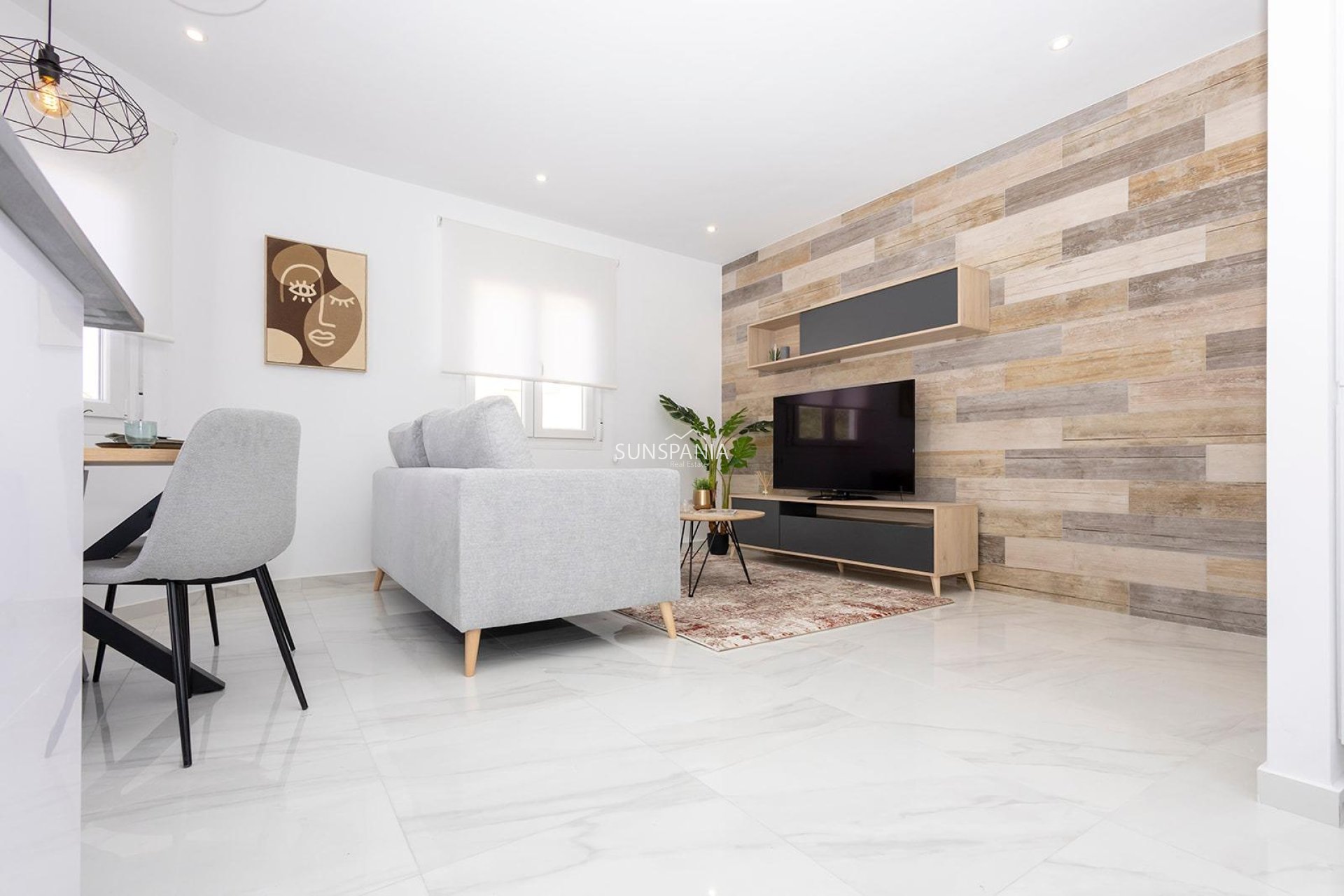 Obra nueva - Piso -
Jacarilla - pueblo