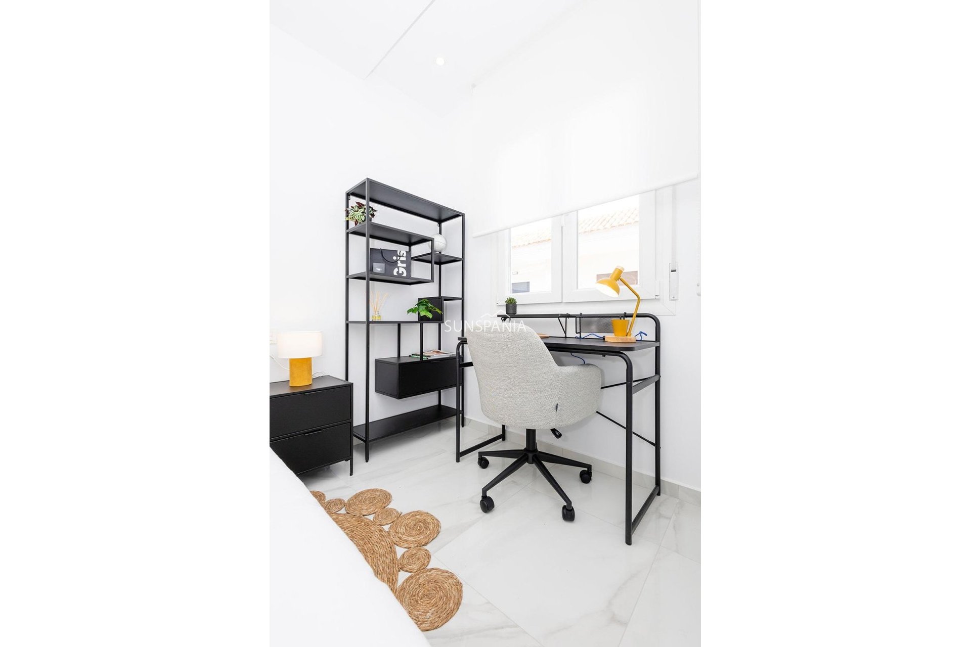 Obra nueva - Piso -
Jacarilla - pueblo