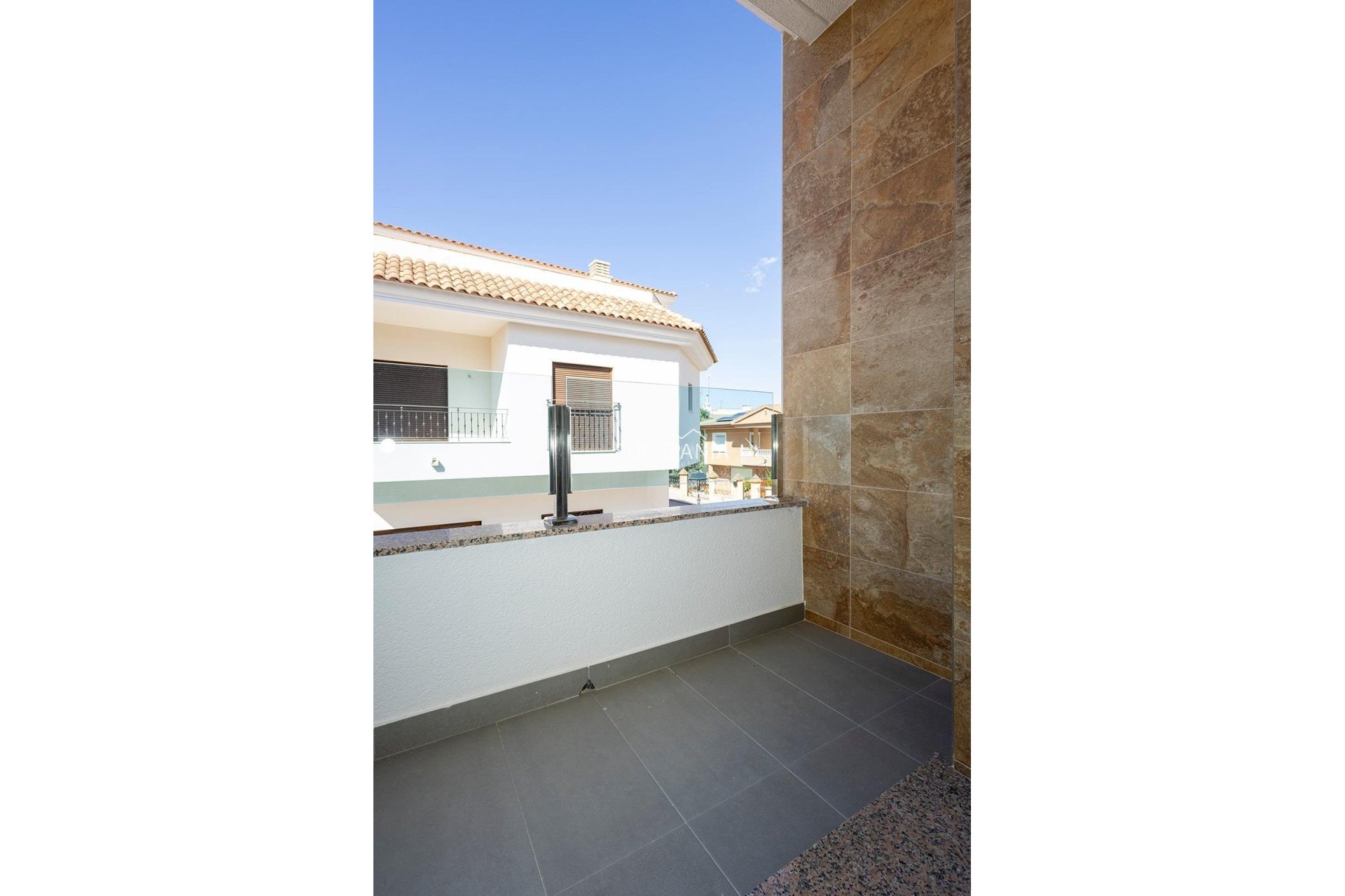 Obra nueva - Piso -
Jacarilla - pueblo