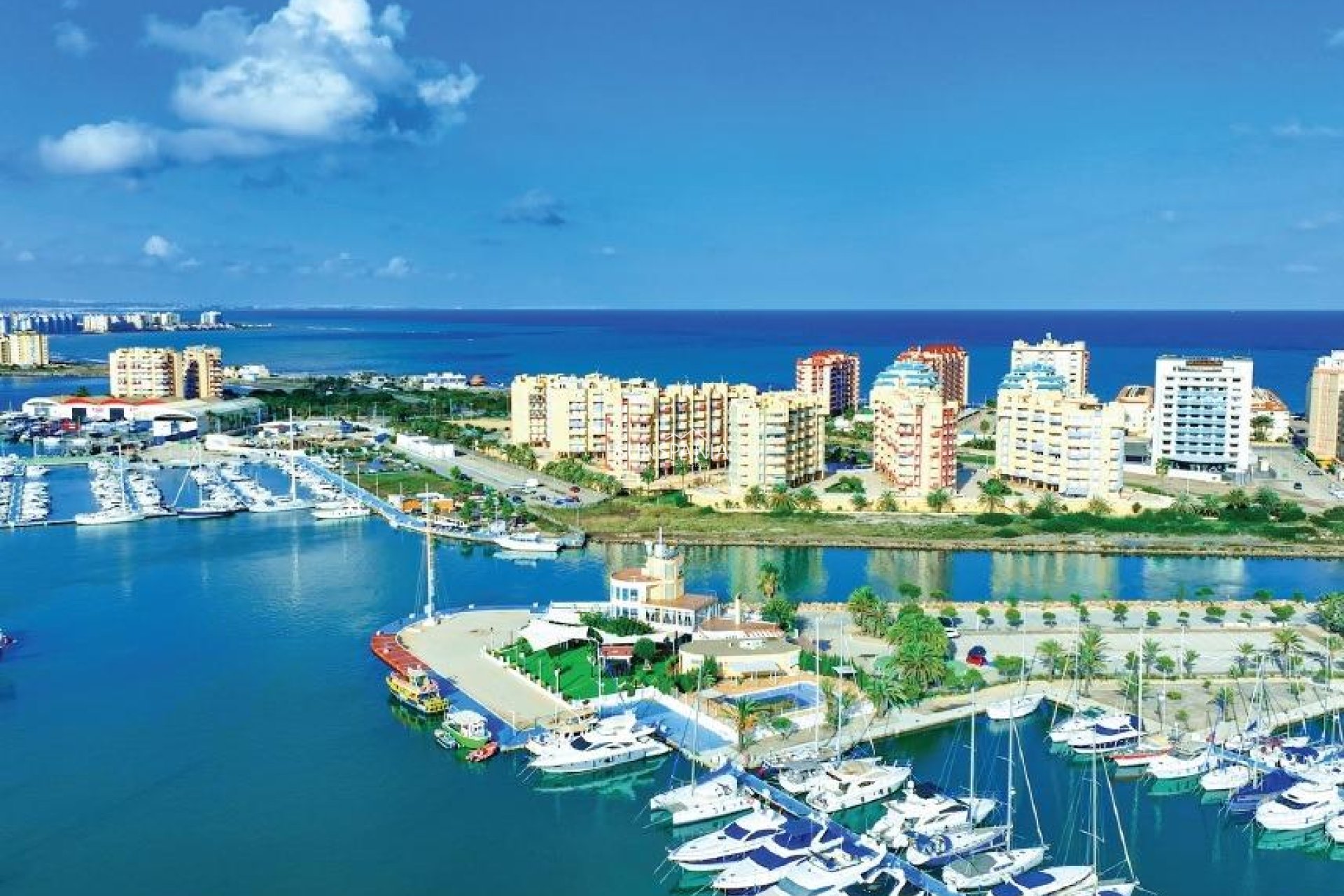 Obra nueva - Piso -
La Manga del Mar Menor - La Manga