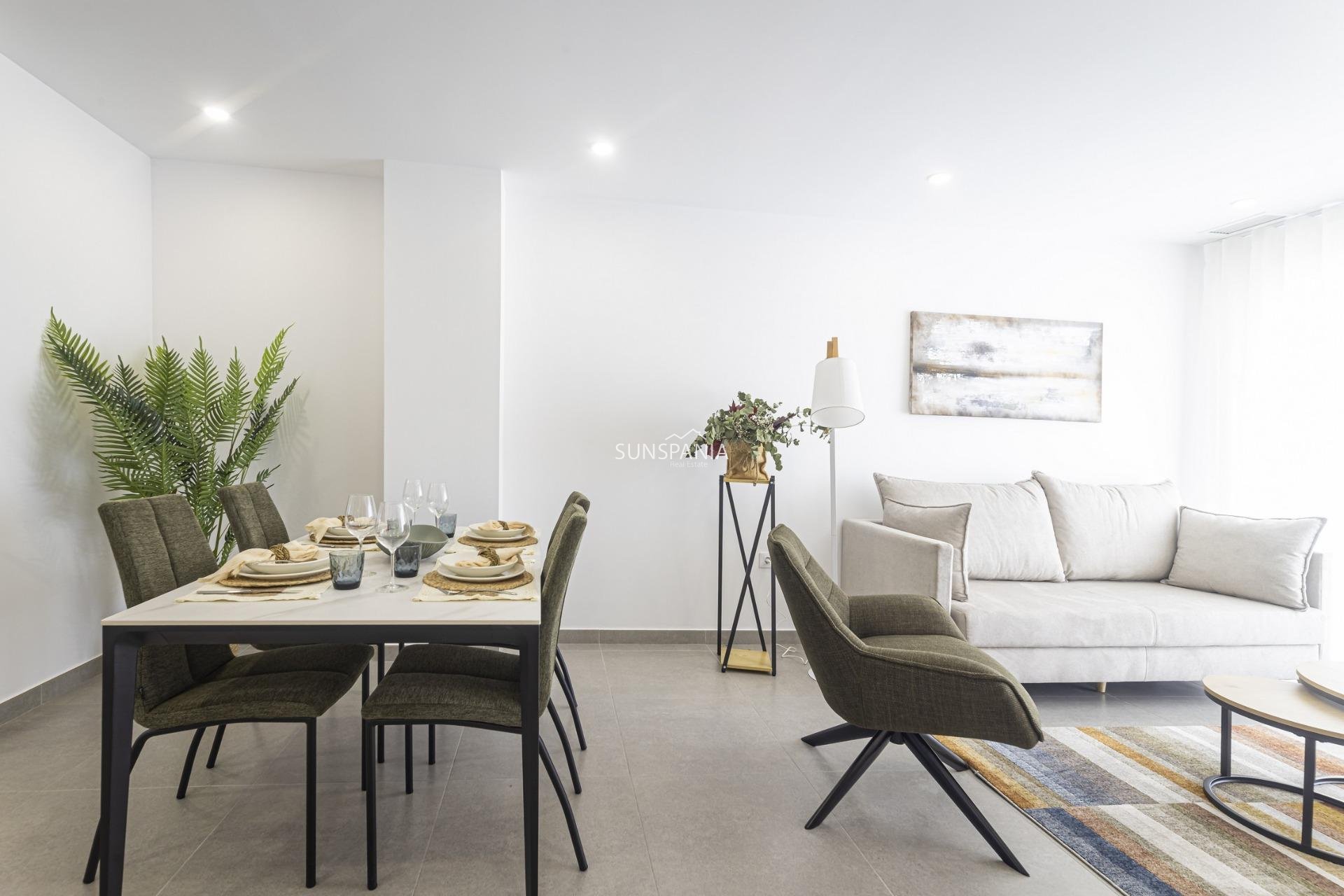 Obra nueva - Piso -
La Manga del Mar Menor - La Manga