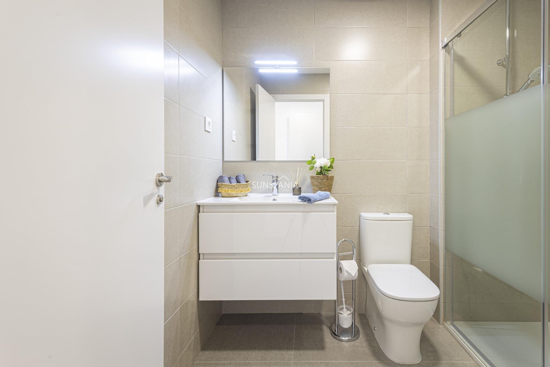 Obra nueva - Piso -
La Manga del Mar Menor - La Manga