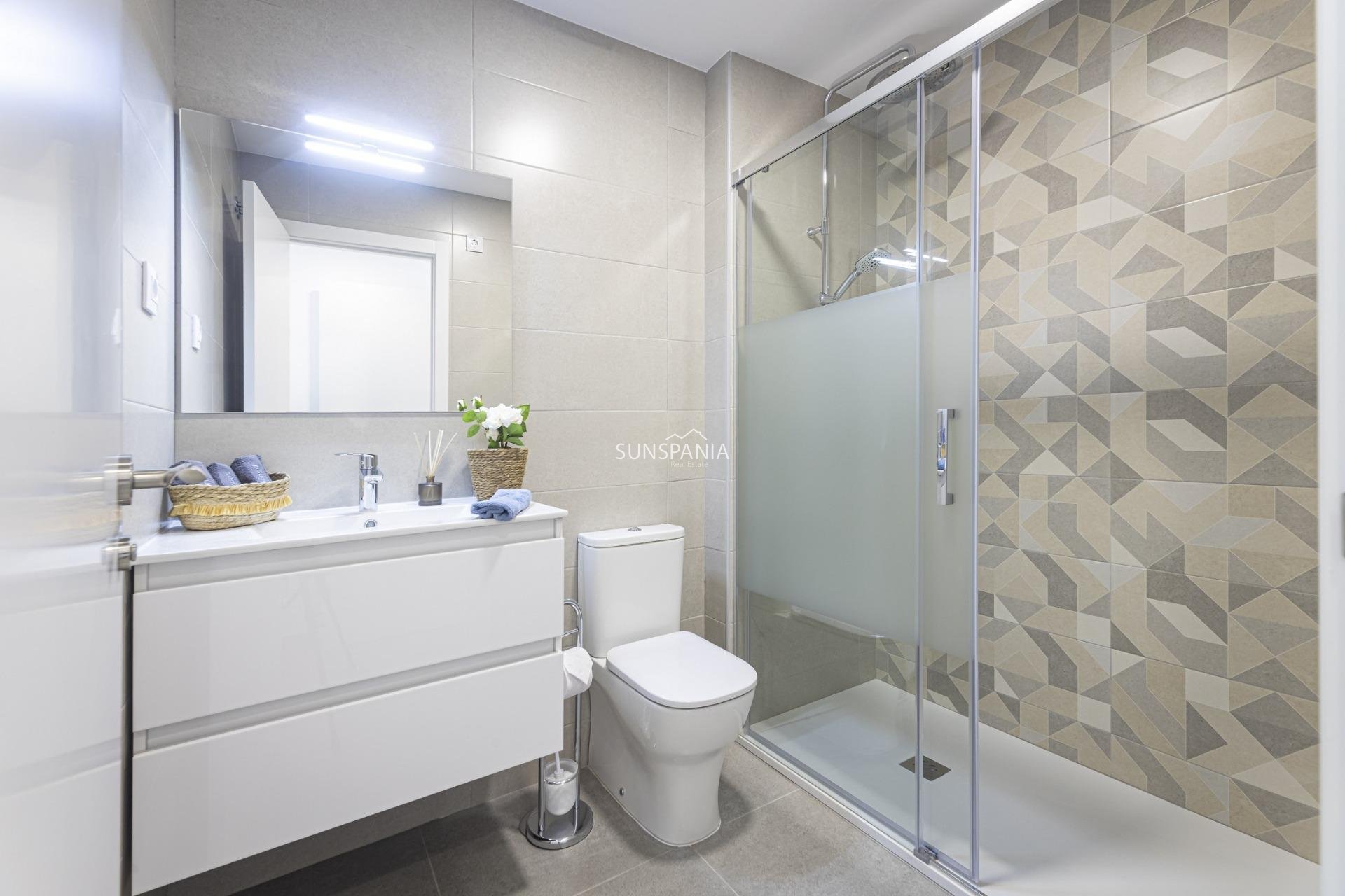 Obra nueva - Piso -
La Manga del Mar Menor - La Manga