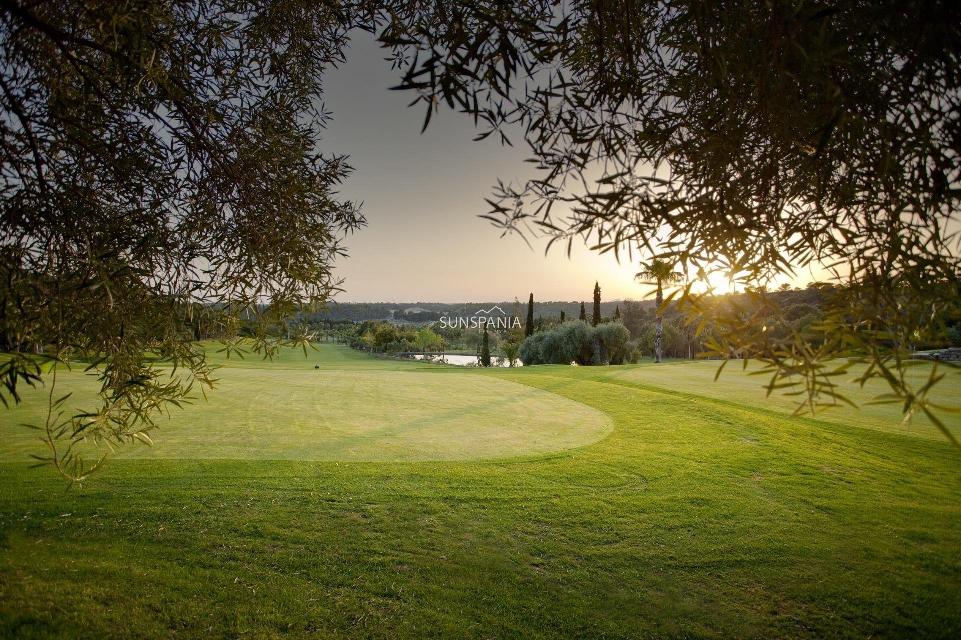 Obra nueva - Piso -
Orihuela Costa - Lomas de Campoamor