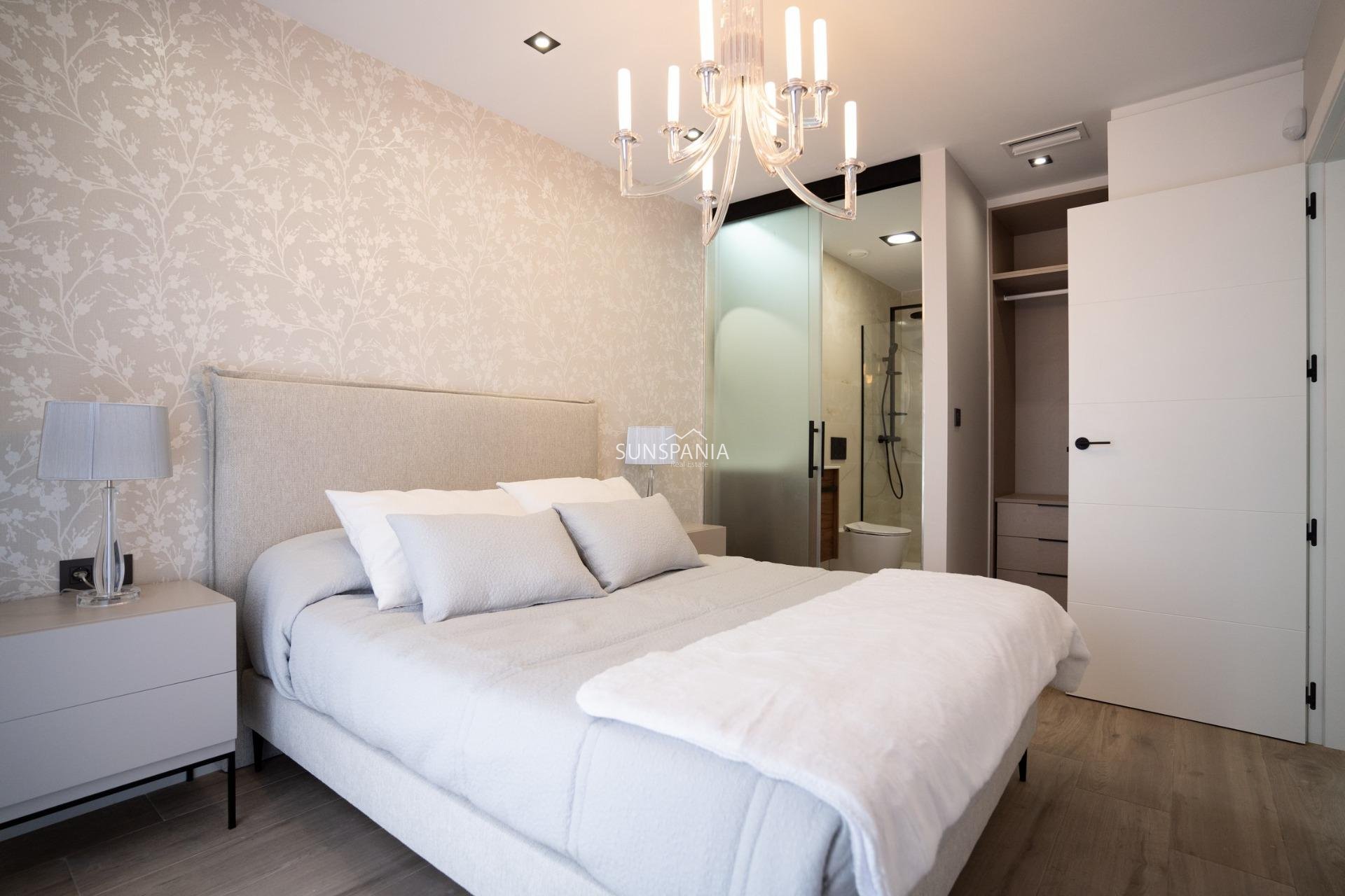 Obra nueva - Piso -
Pilar de la Horadada - pueblo