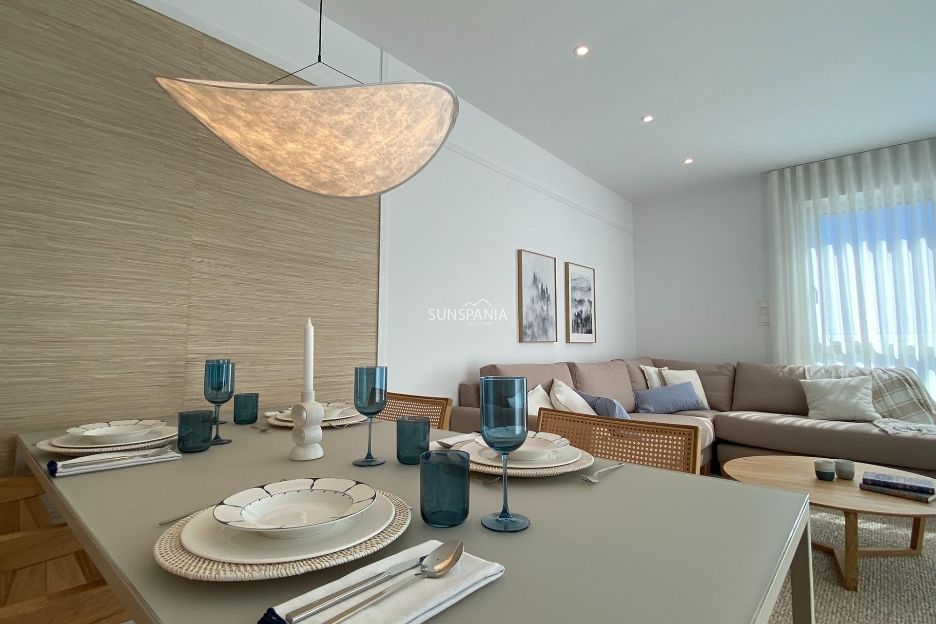 Obra nueva - Piso -
Pilar de la Horadada - pueblo