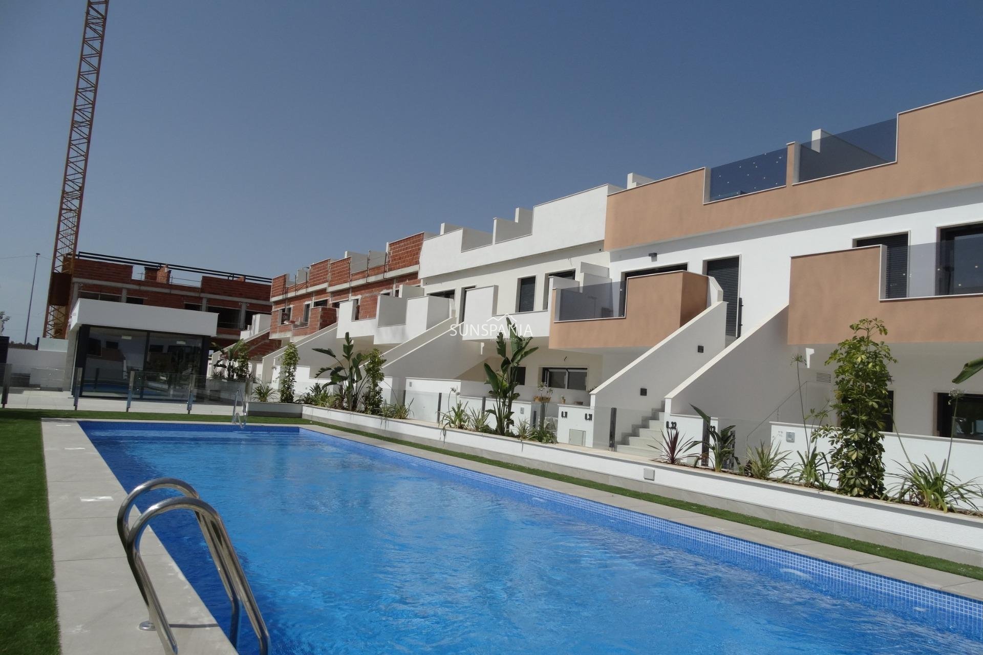 Obra nueva - Piso -
Pilar de la Horadada - pueblo