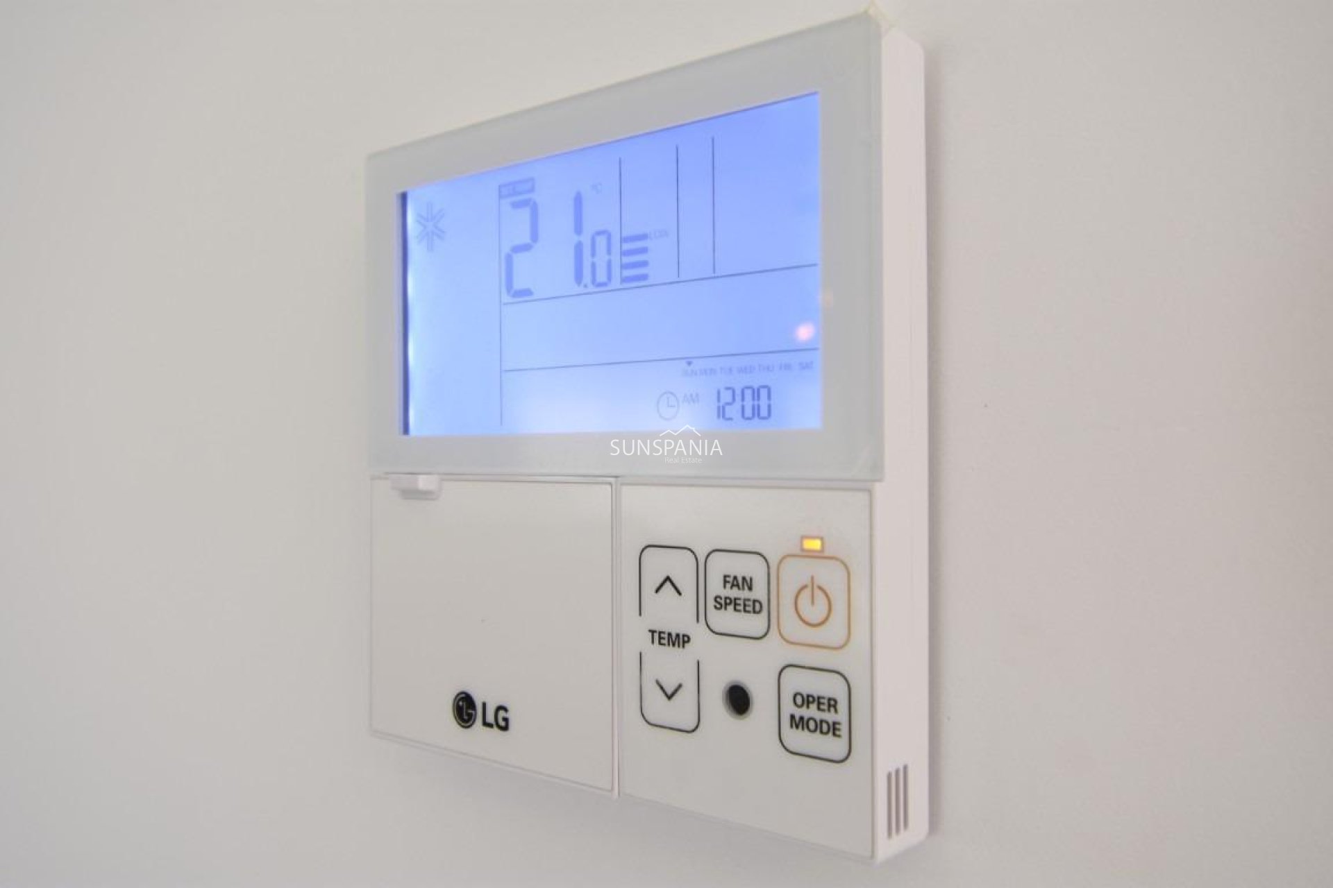 Obra nueva - Piso -
San Miguel de Salinas - Pueblo