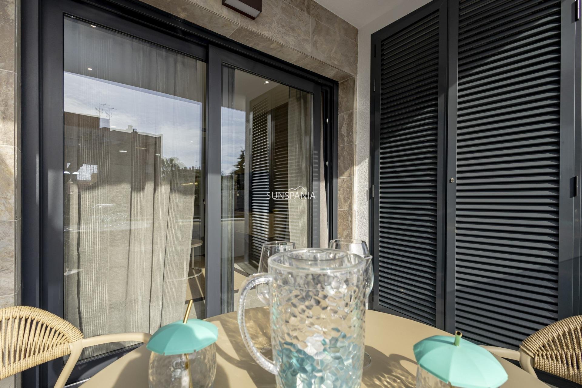 Obra nueva - Piso -
Torrevieja - Nueva Torrevieja