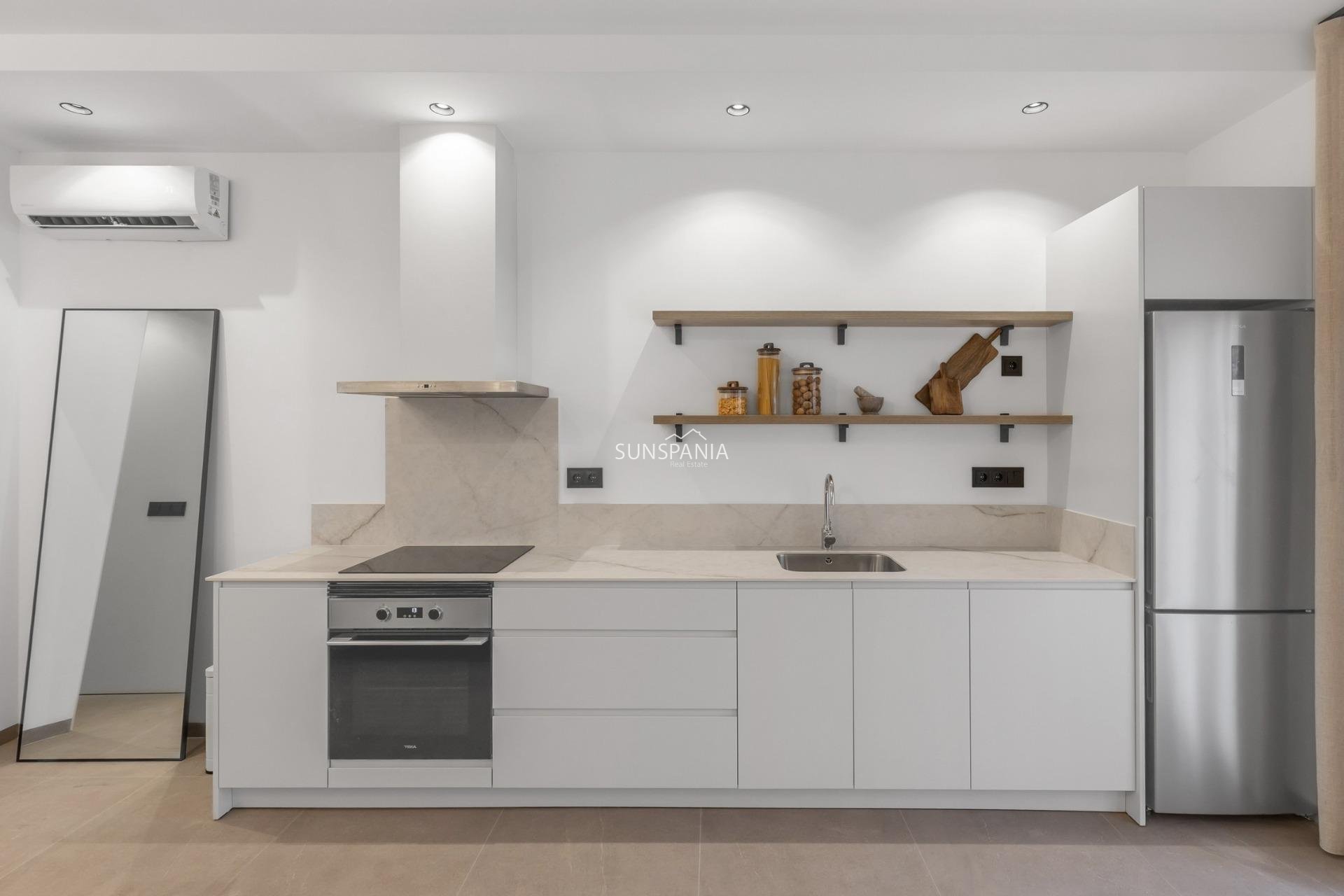 Obra nueva - Piso -
Torrevieja - Playa Los Naufragos