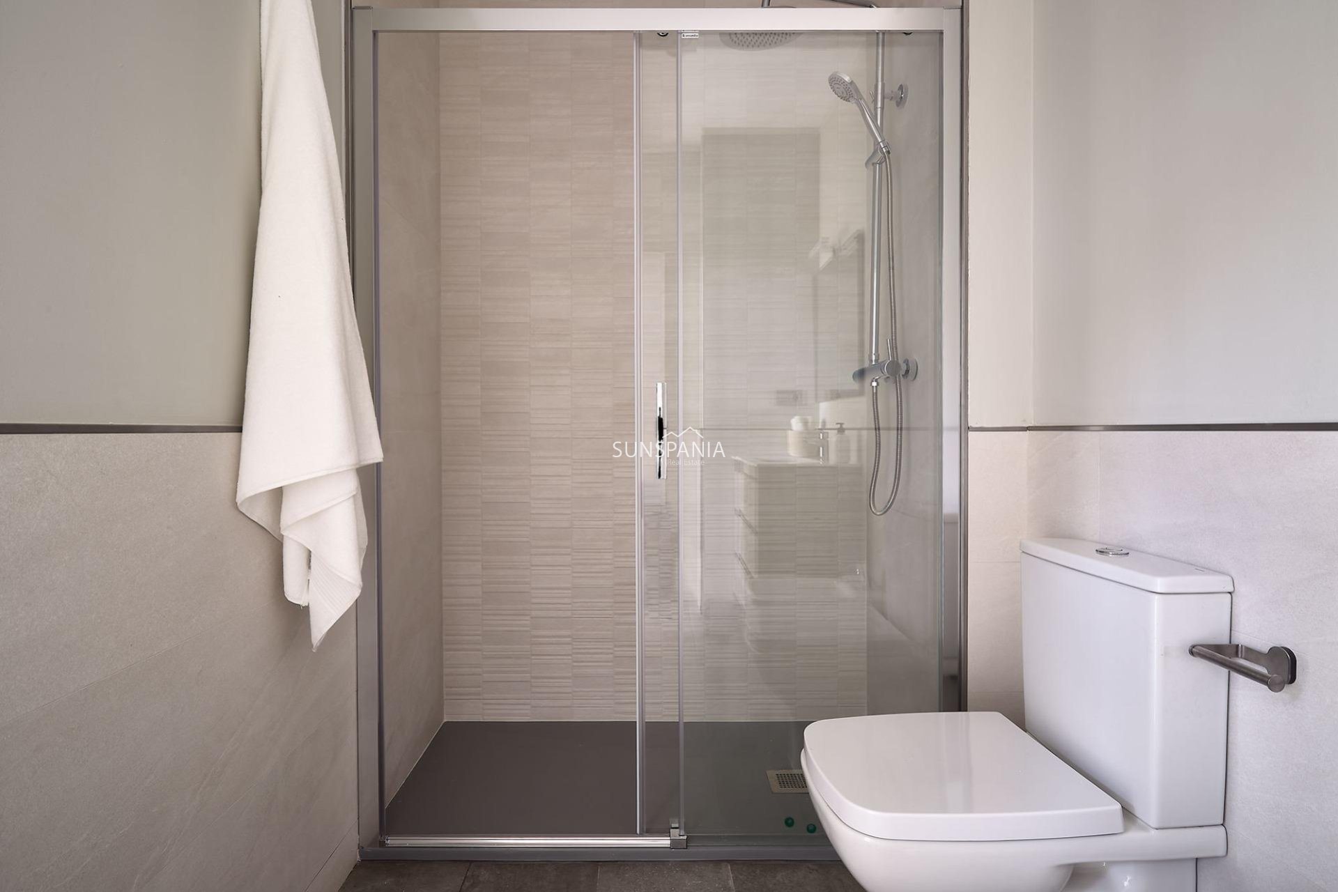 Obra nueva - Piso -
Vera - El Playazo