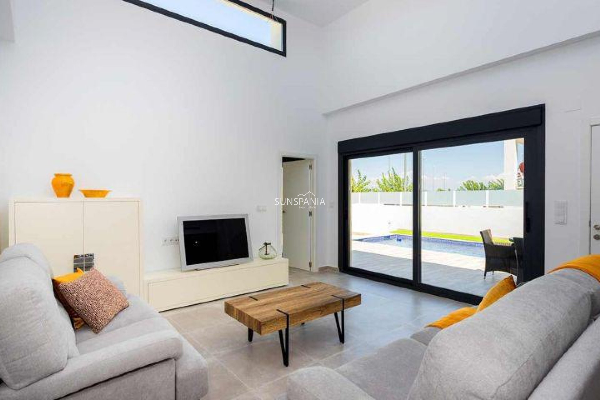 Obra nueva - Quad House -
Daya Nueva - Centro