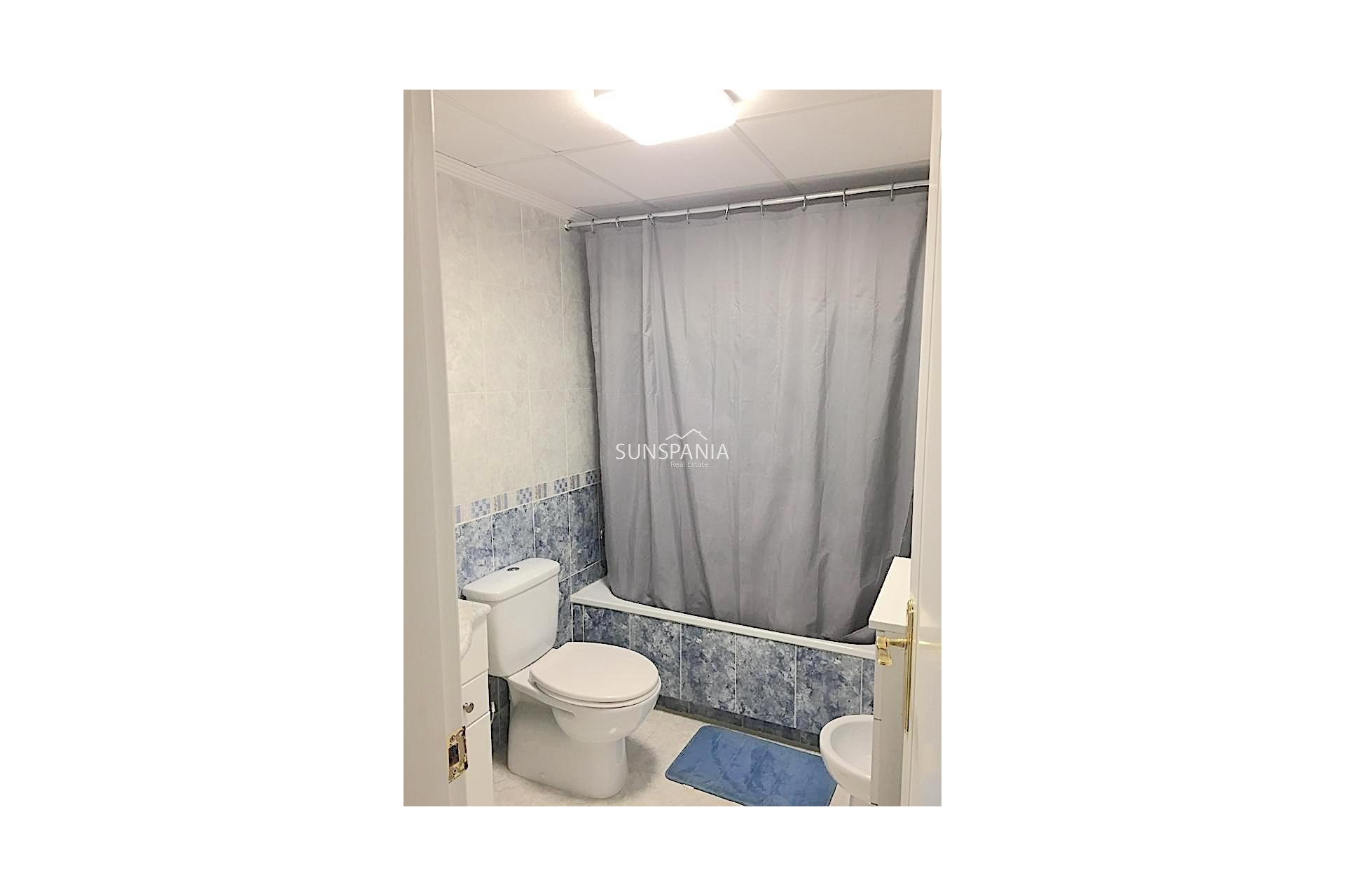 Resale - Apartment -
Algorfa