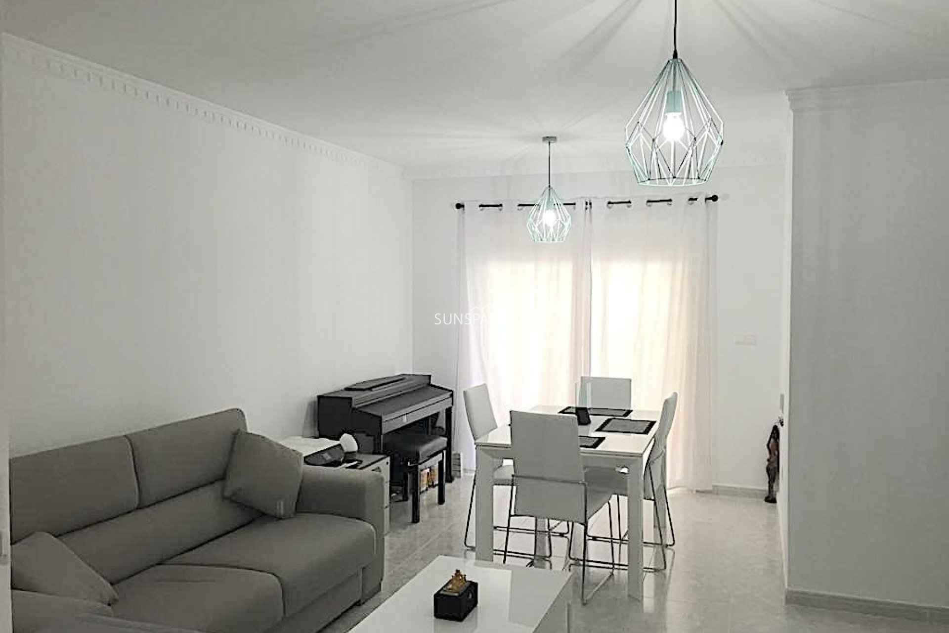 Resale - Apartment -
Algorfa