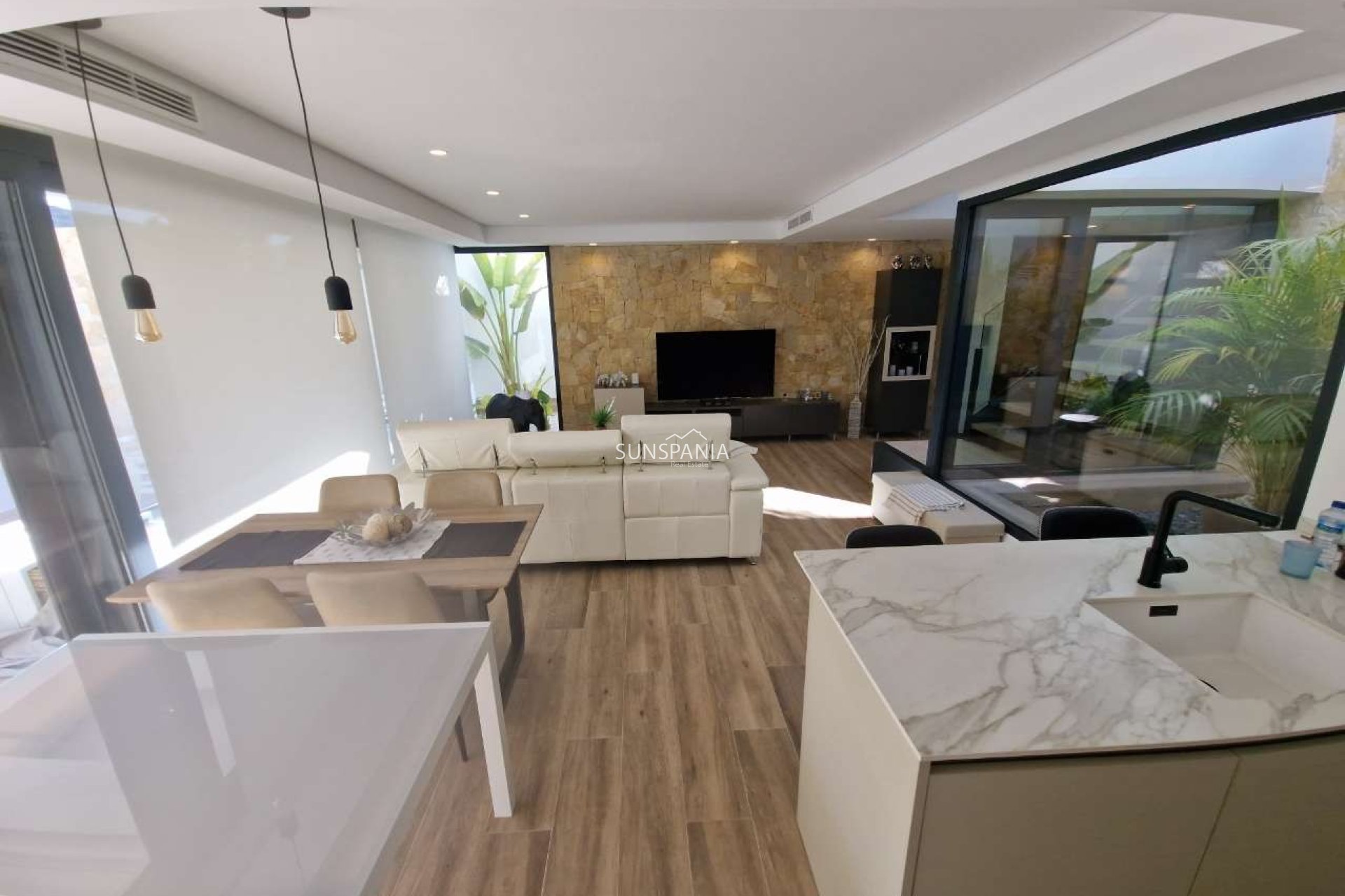 Resale - Villa -
Monforte del Cid - Font del Llop