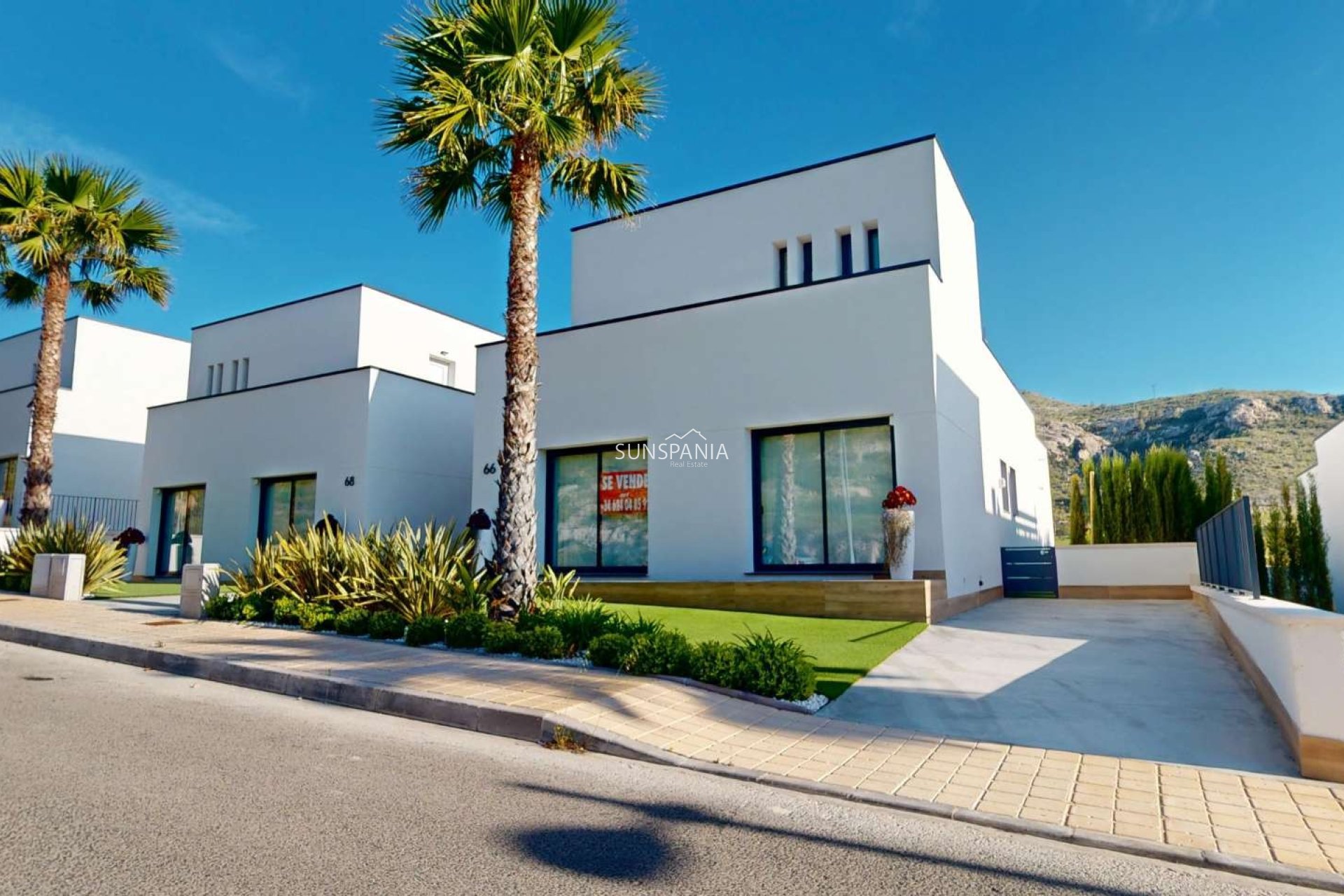 Resale - Villa -
Monforte del Cid - Font del Llop