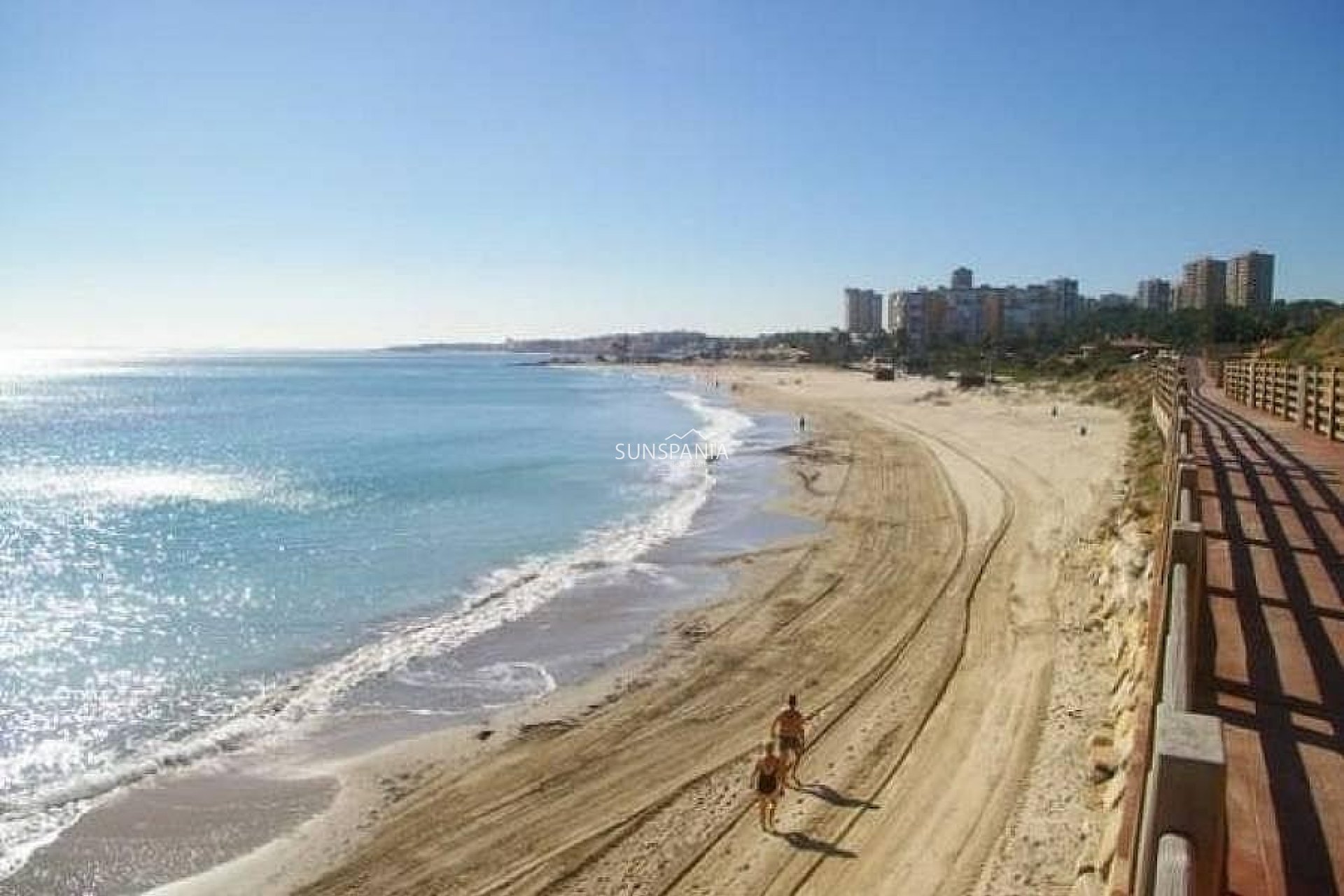 Reventa - Adosado -
Gran Alacant