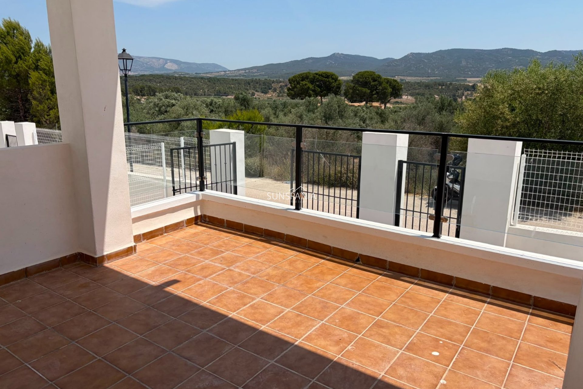 Revente - Maison indépendante -
Castalla